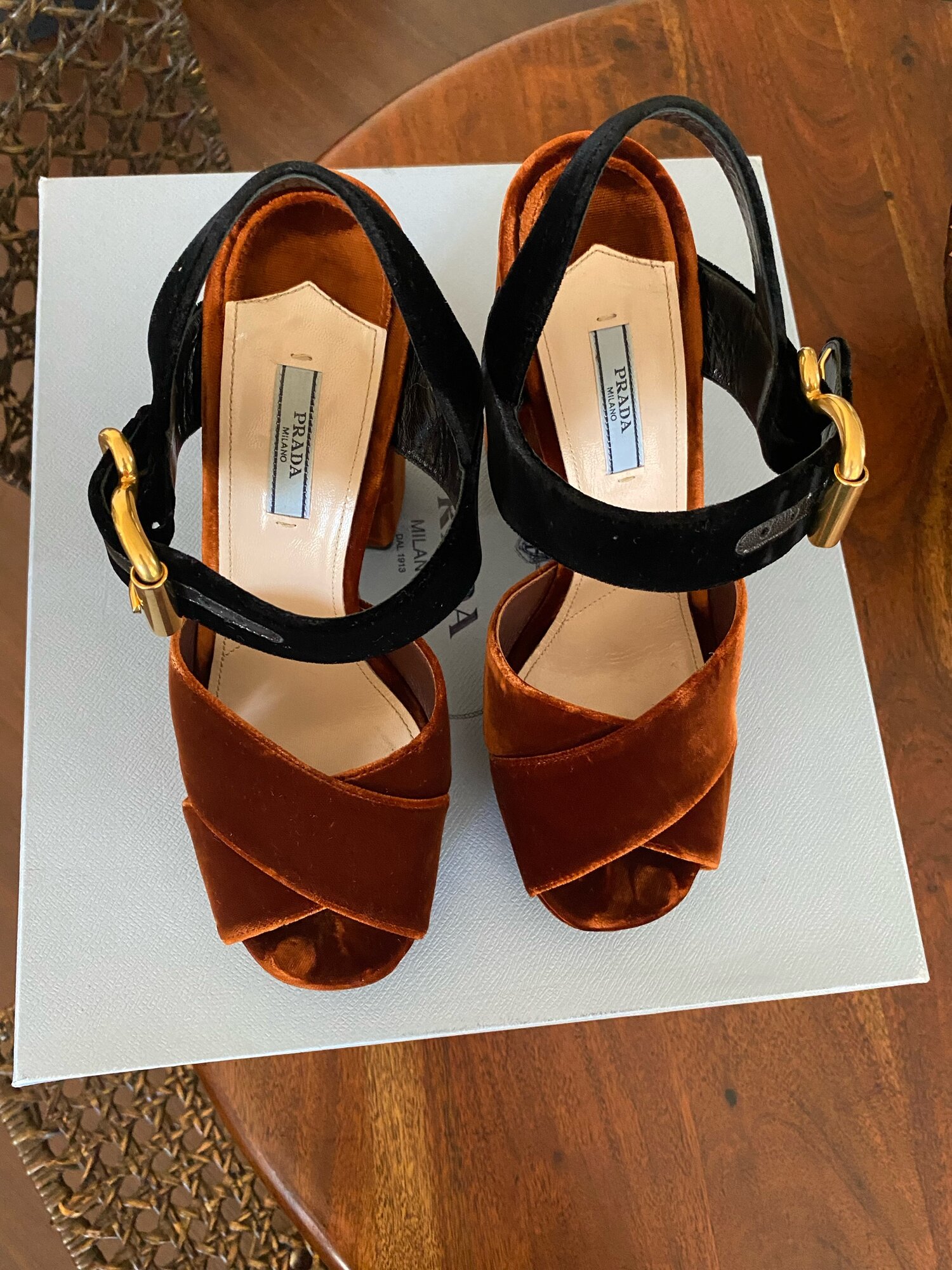 Prada Two Tone Velvet Platform Sandal — LOVEATFIRSTWEAR Prada Two Tone Velvet Platform Sandal — LOVEATFIRSTWEAR
