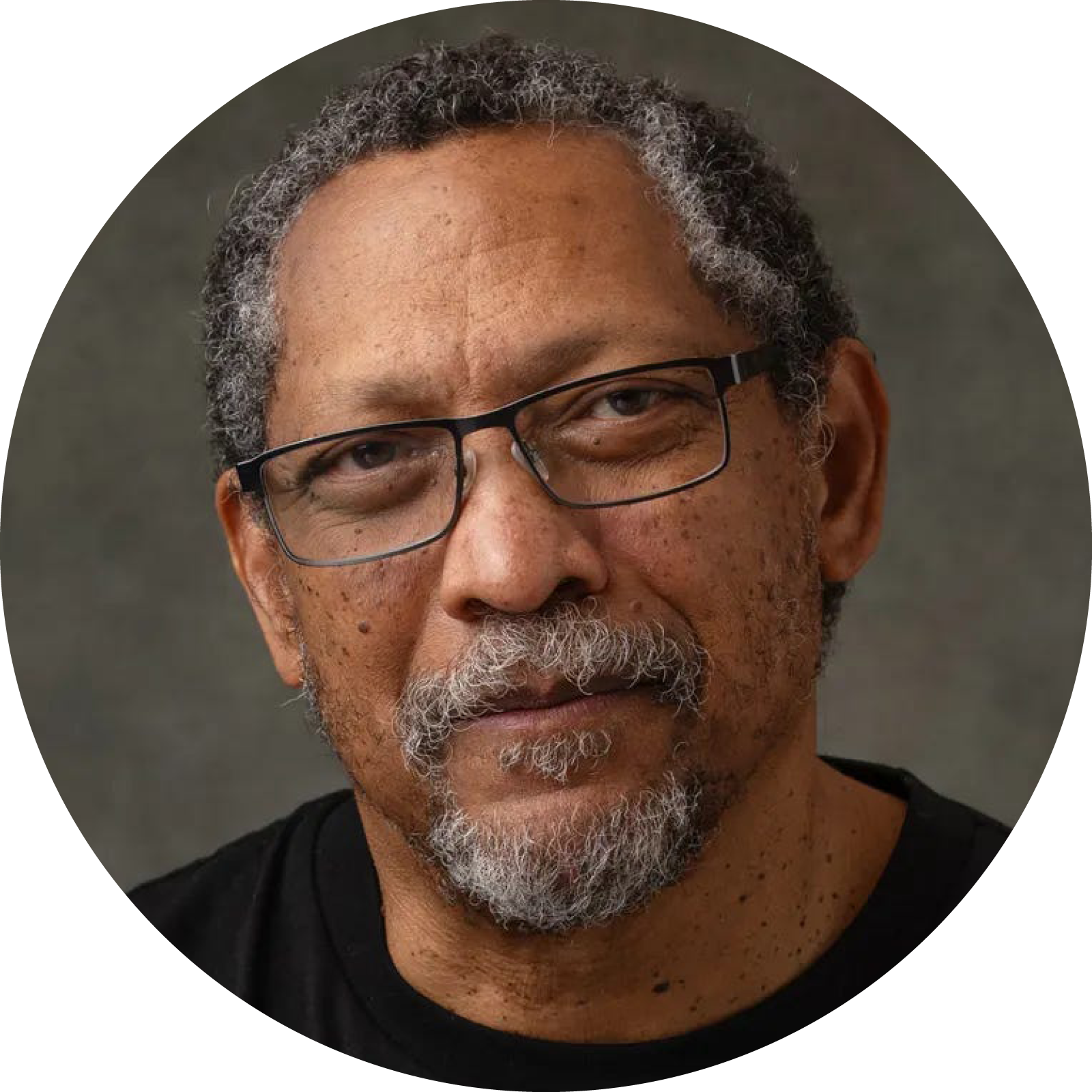 2025 circle headshots8-124.png