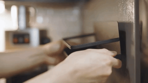 organize-magnetic-shelf.gif
