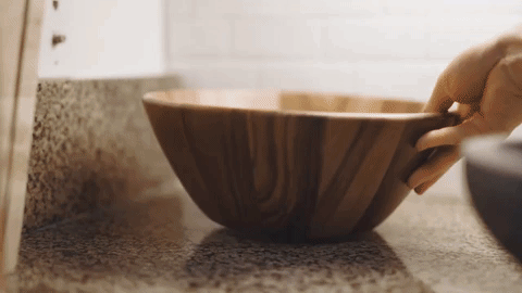 styling-acacia-wood.gif