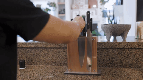 styling-knives.gif