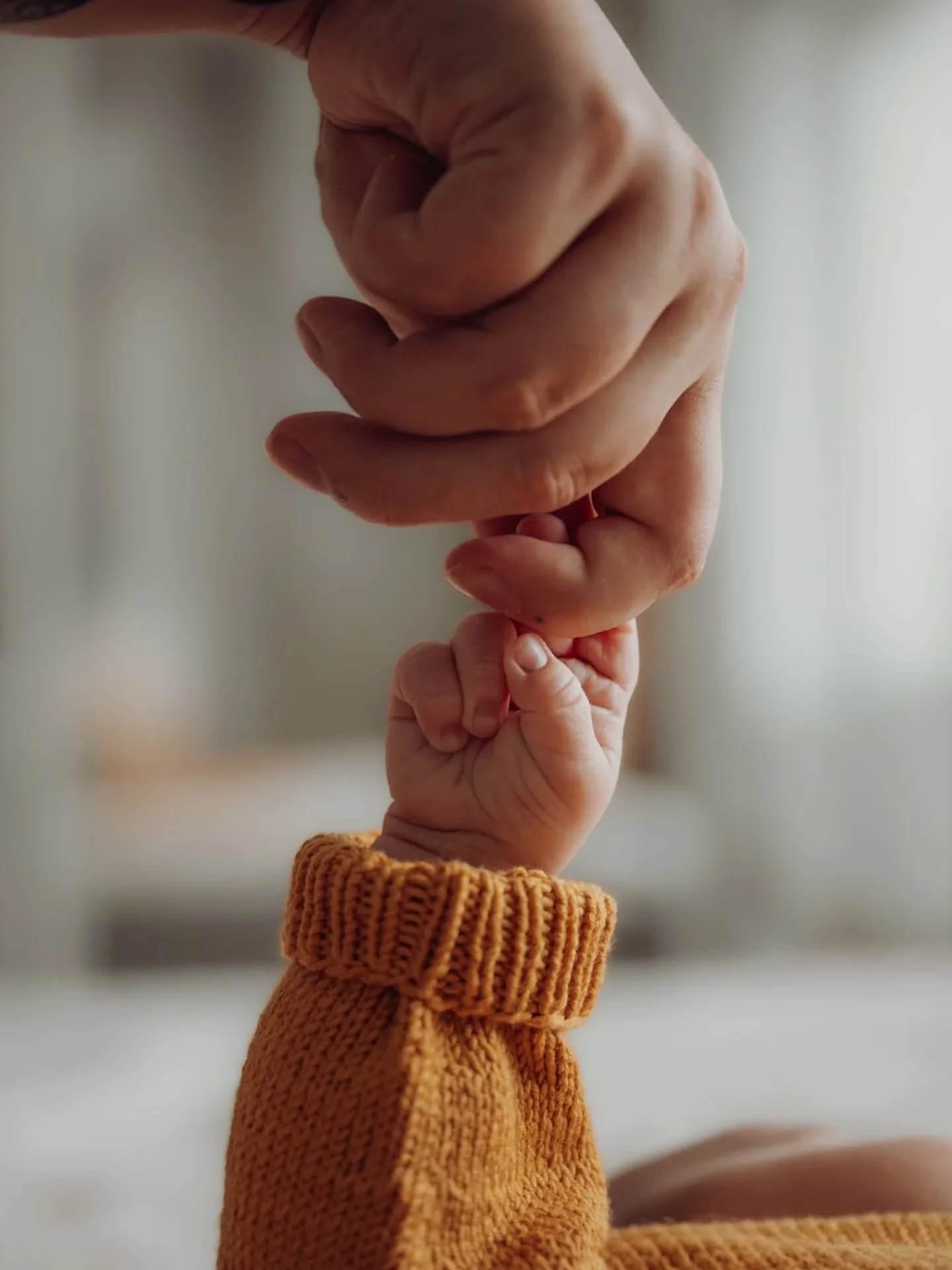 T&auml;&auml; instagram-tili on voinut viimeiset vuodet aika hiljaisesti ja totuuden nimiss&auml; en uskalla hetkeen luvata ihan kovin suurta muutosta asiaan. 
Kyse ei ole siit&auml; etten tekisi kuvauksia (teen kyll&auml;, suurella rakkaudella ja in