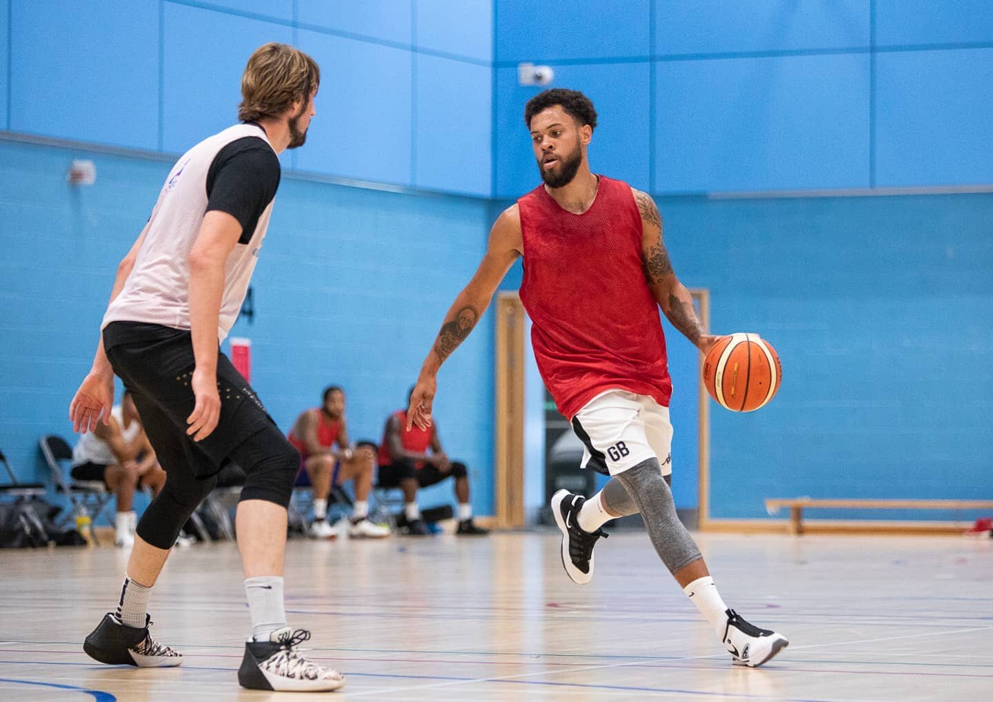 Teddy @teddyok5 Okereafor getting in some off season work at the @scorchersbasketball bubble earlier today #basketball #sportsphotography #sportsphotographer #ballislife #basketballforever #hoops #bball