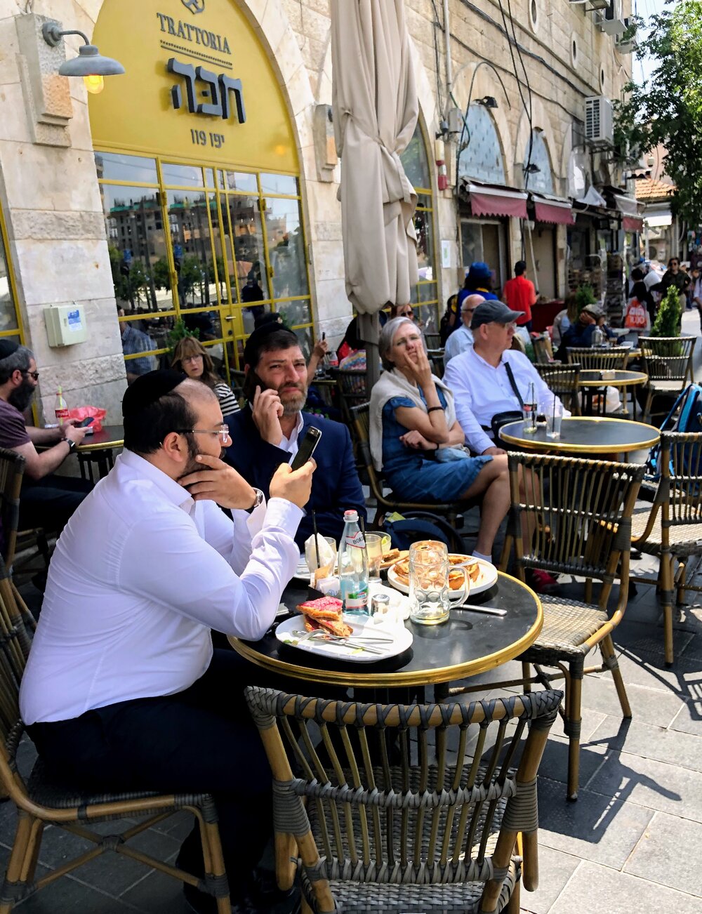 Photo: Cafe in Jerusalem