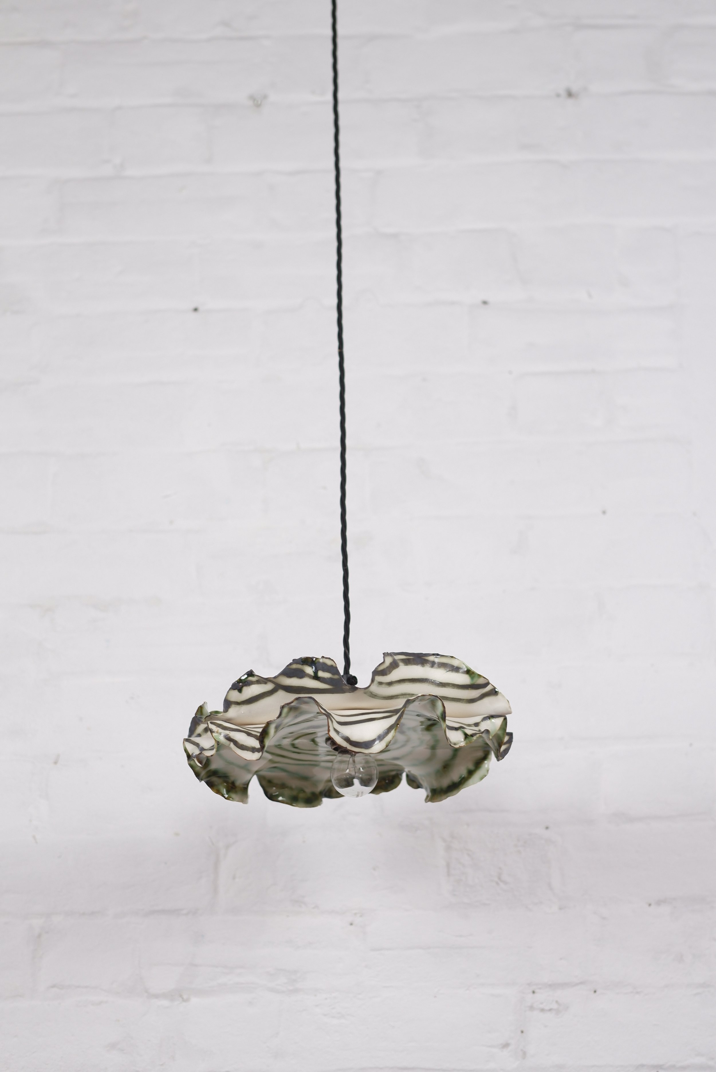 Oystershell+ceiling+pendant.1.jpg