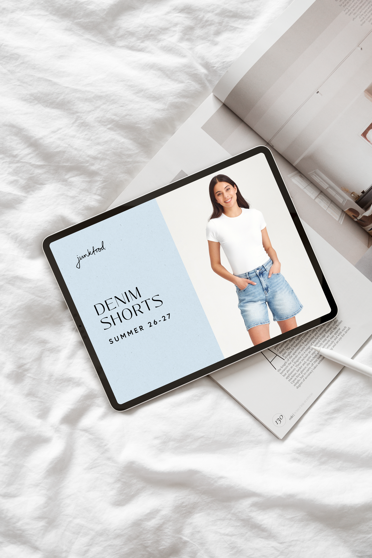 Lookbook-graphic-design-mock-up.png