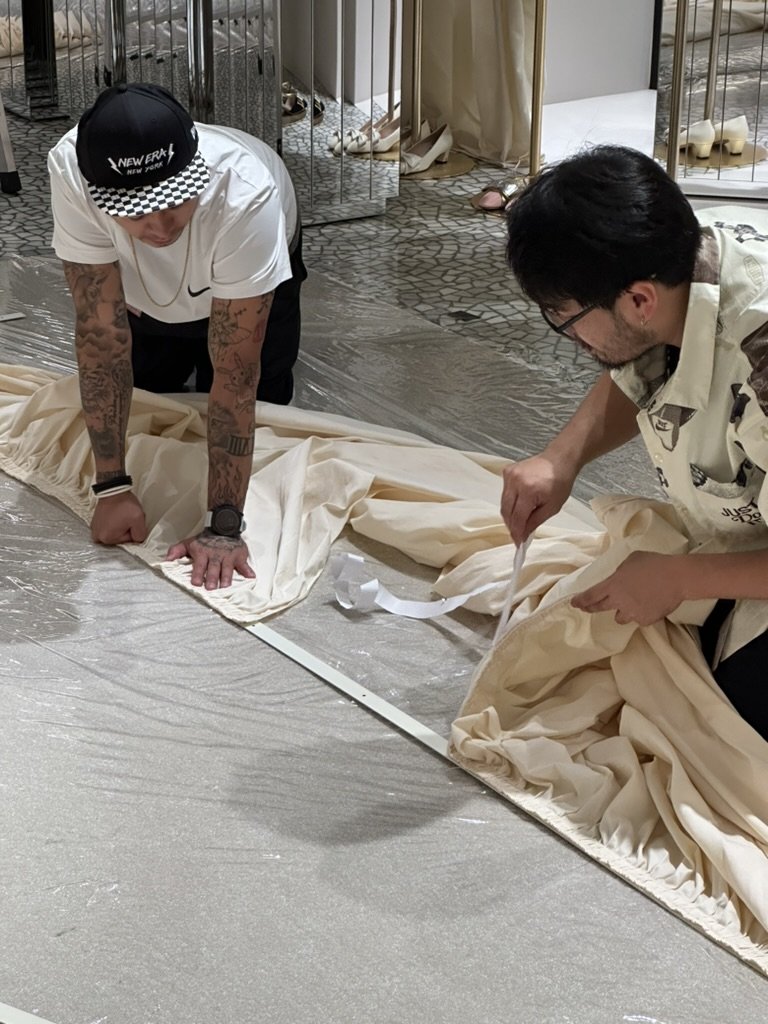 Cutting drapery fabric