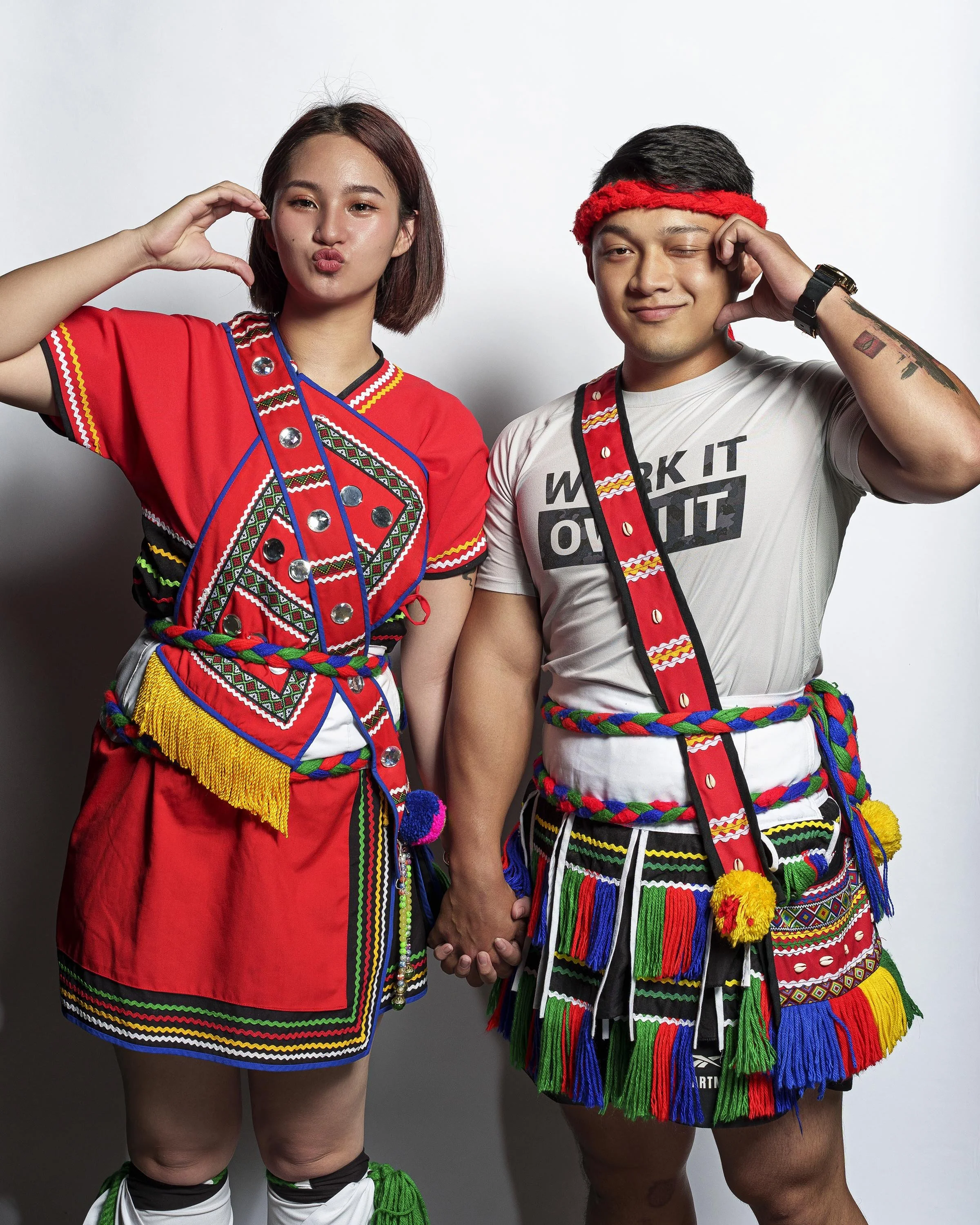 yamay_94_Vuno Tana with men.jpg