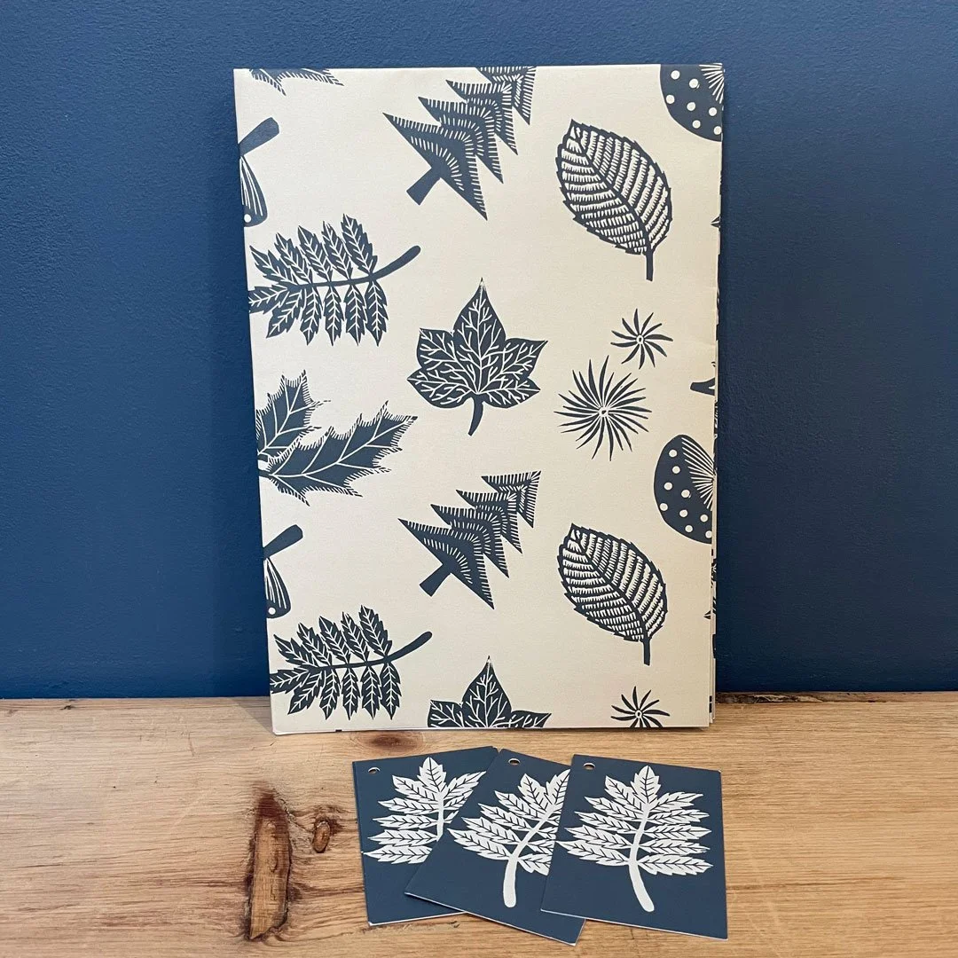 Linocutleaves.jpg