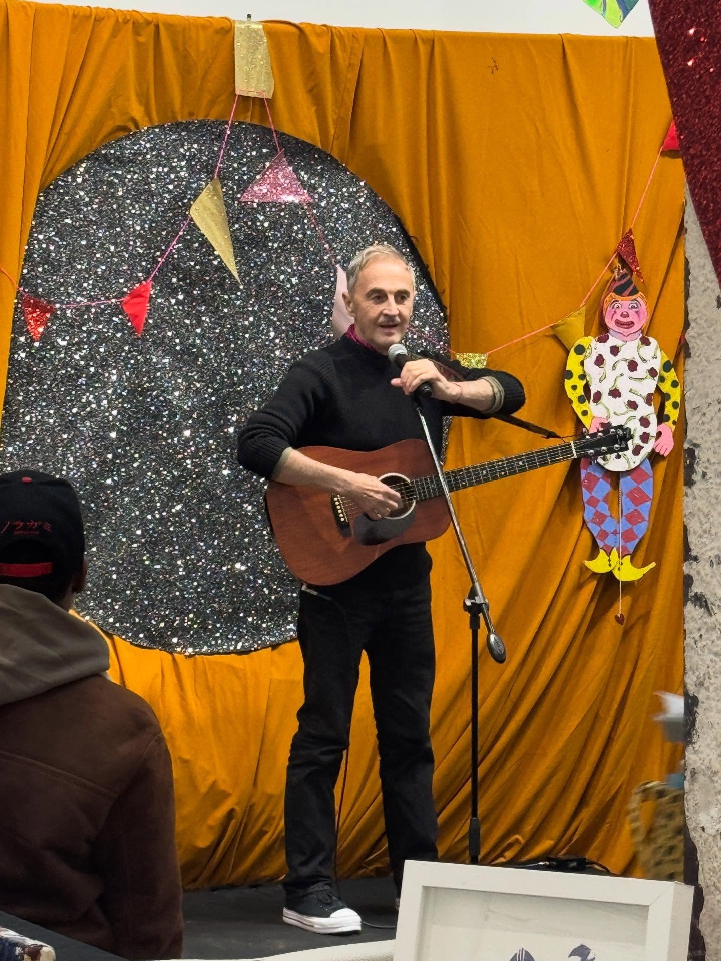 BoHo Bazaar honoree John Kelly performing!

BoHo Bazaar is on at @artcake_nyc until 6pm. Tickets available at the door.