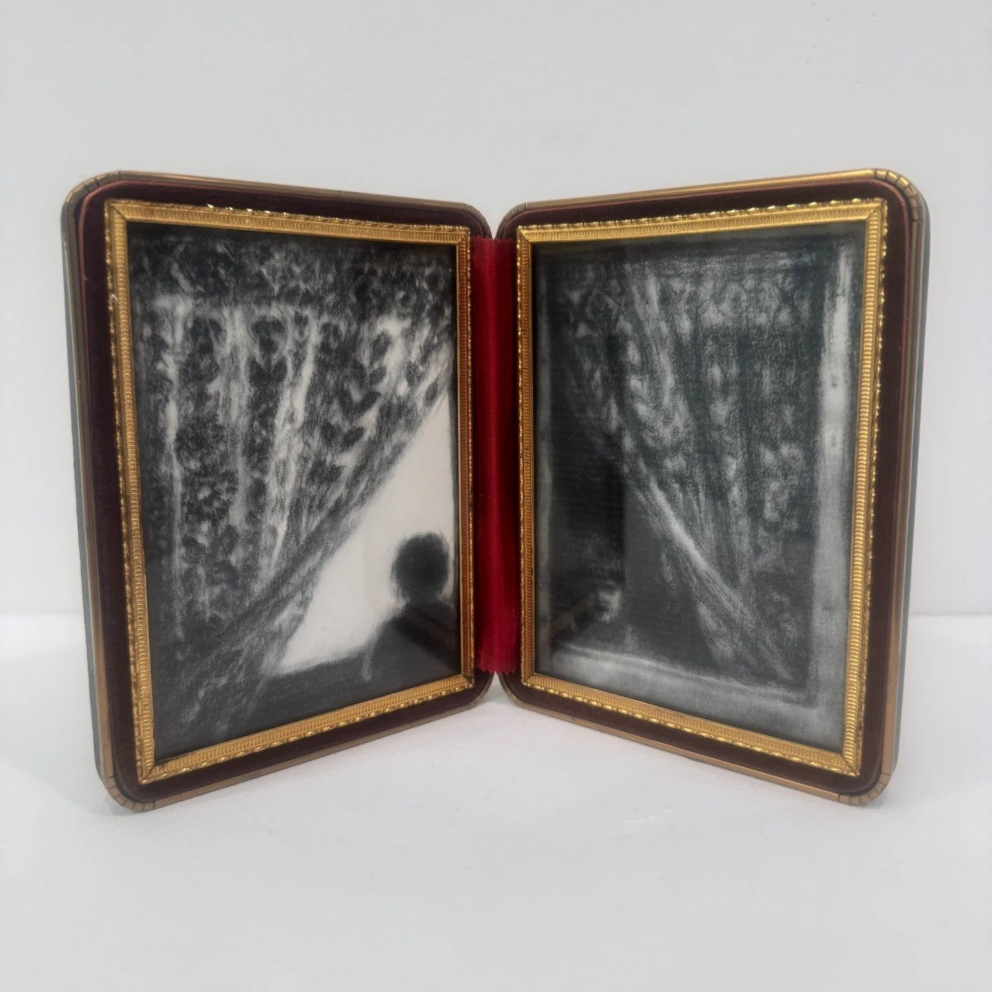 "The Winter Garden" is on view at Equity Gallery through March 7th! To see the exhibition, stop by the gallery Wednesday through Saturday between 12:00 and 6:00 PM.

&ldquo;The Winter Garden,&rdquo; NYAE&rsquo;s 2026 Members Juried Invitati