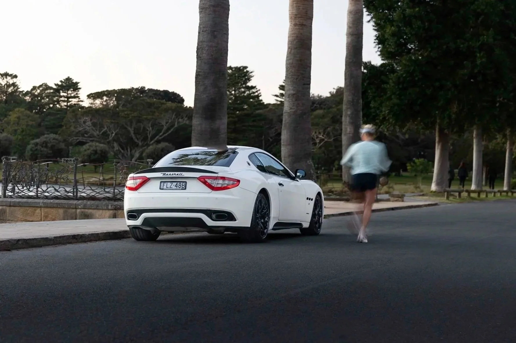 Car%2BPhotography%2BMaserati%2BGranturismo%2BS%2BMC%2B2010.jpg