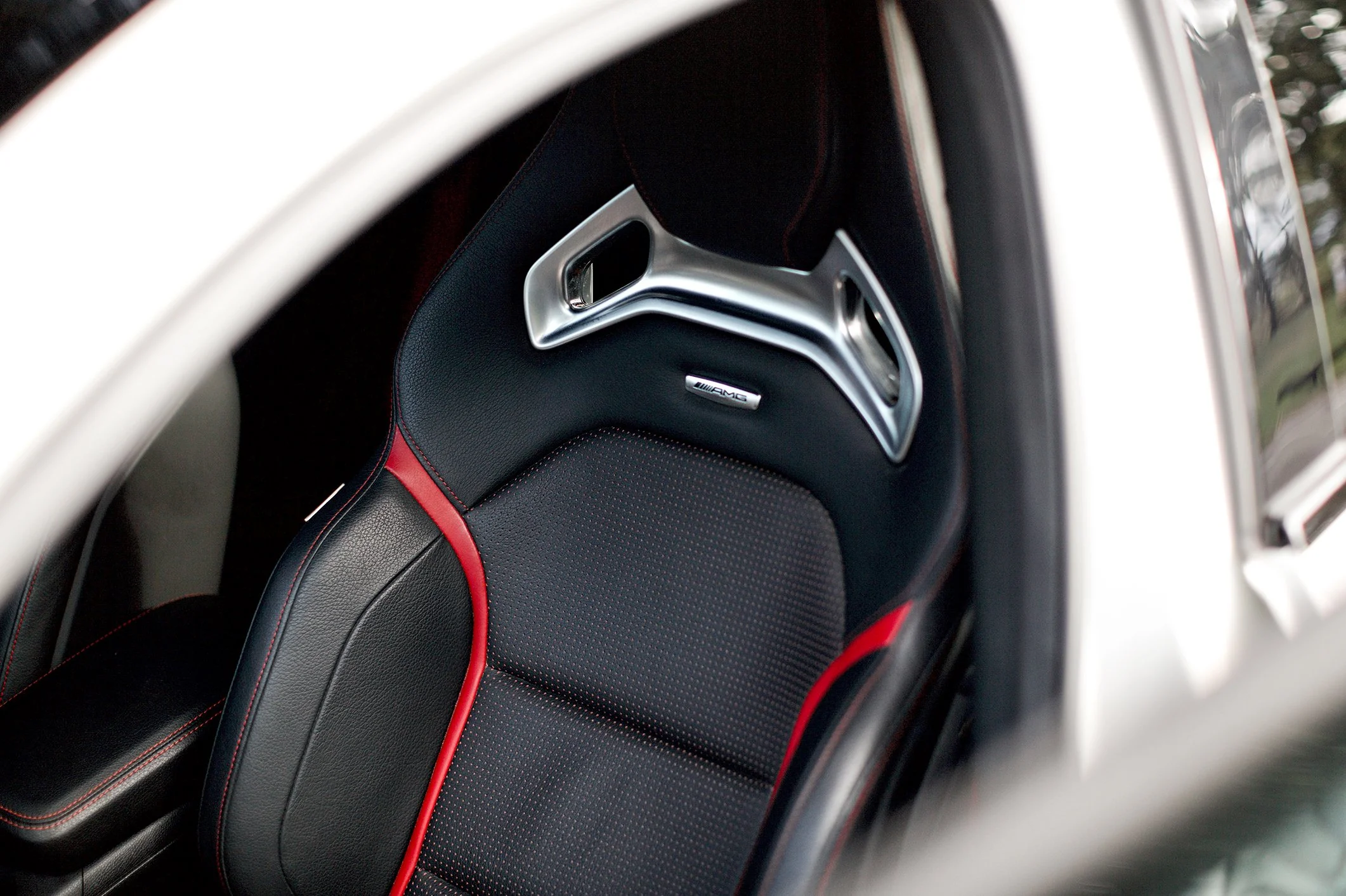 Mercedes A45 AMG bucket seat