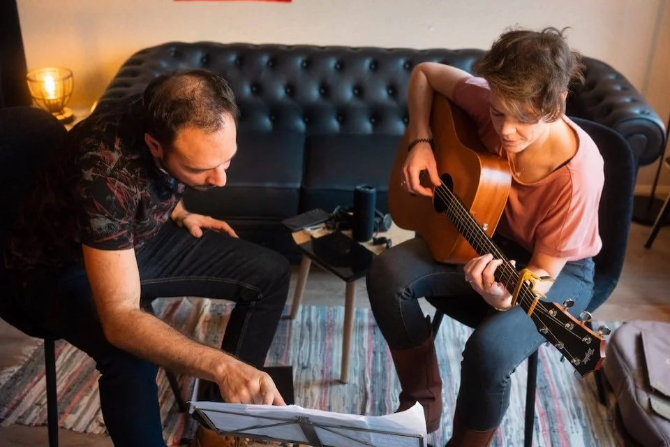 cours-guitare-partition-saint-gilles.jpg