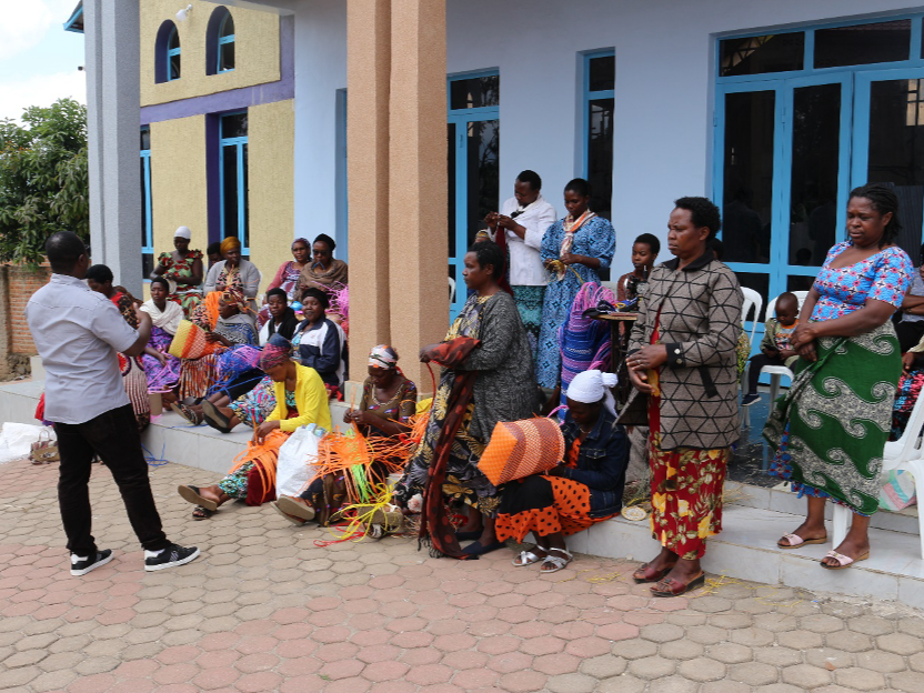 From Graduates to Community Changemakers