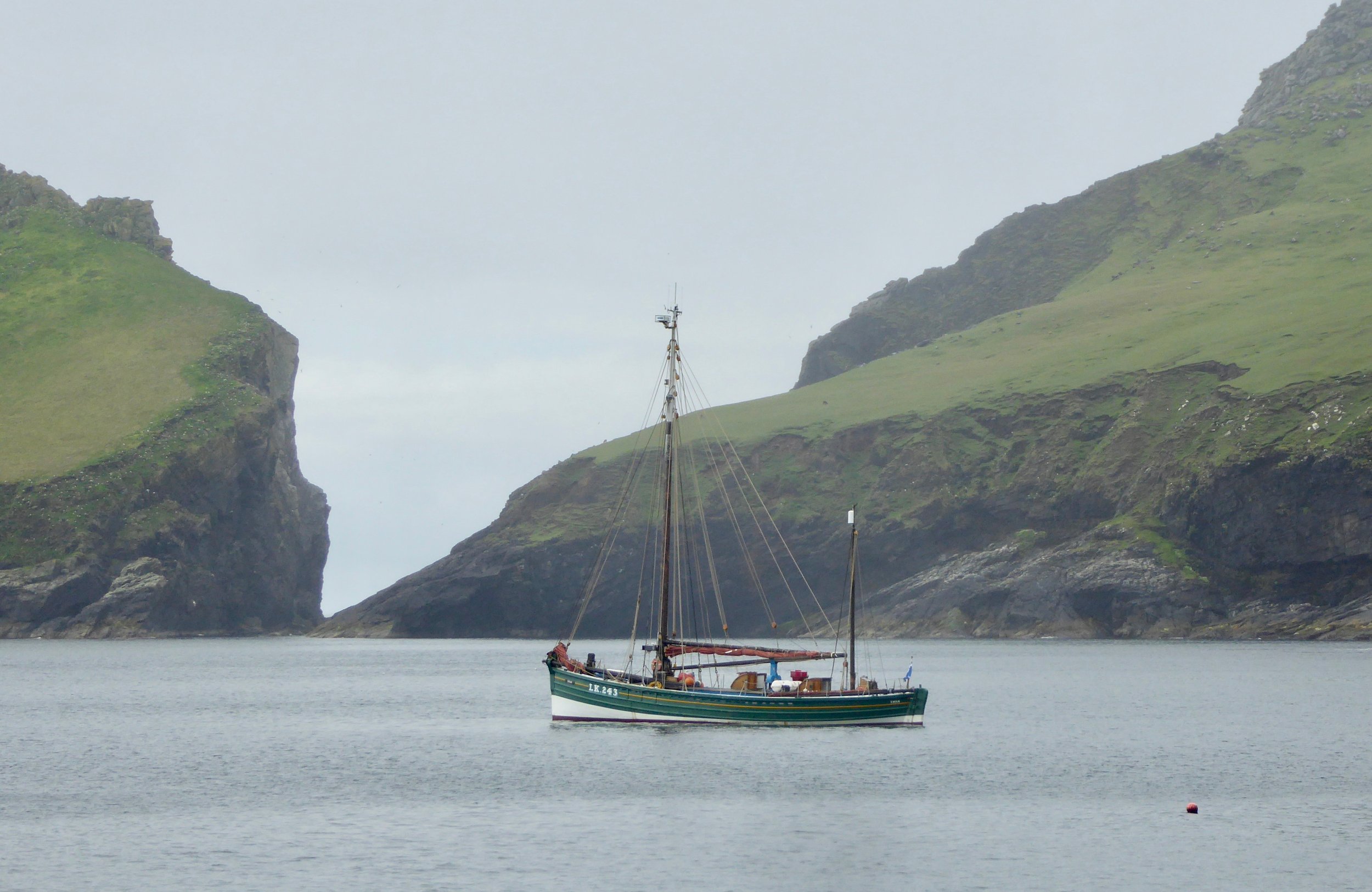 Swan anchored in Village Bay, Hirta.