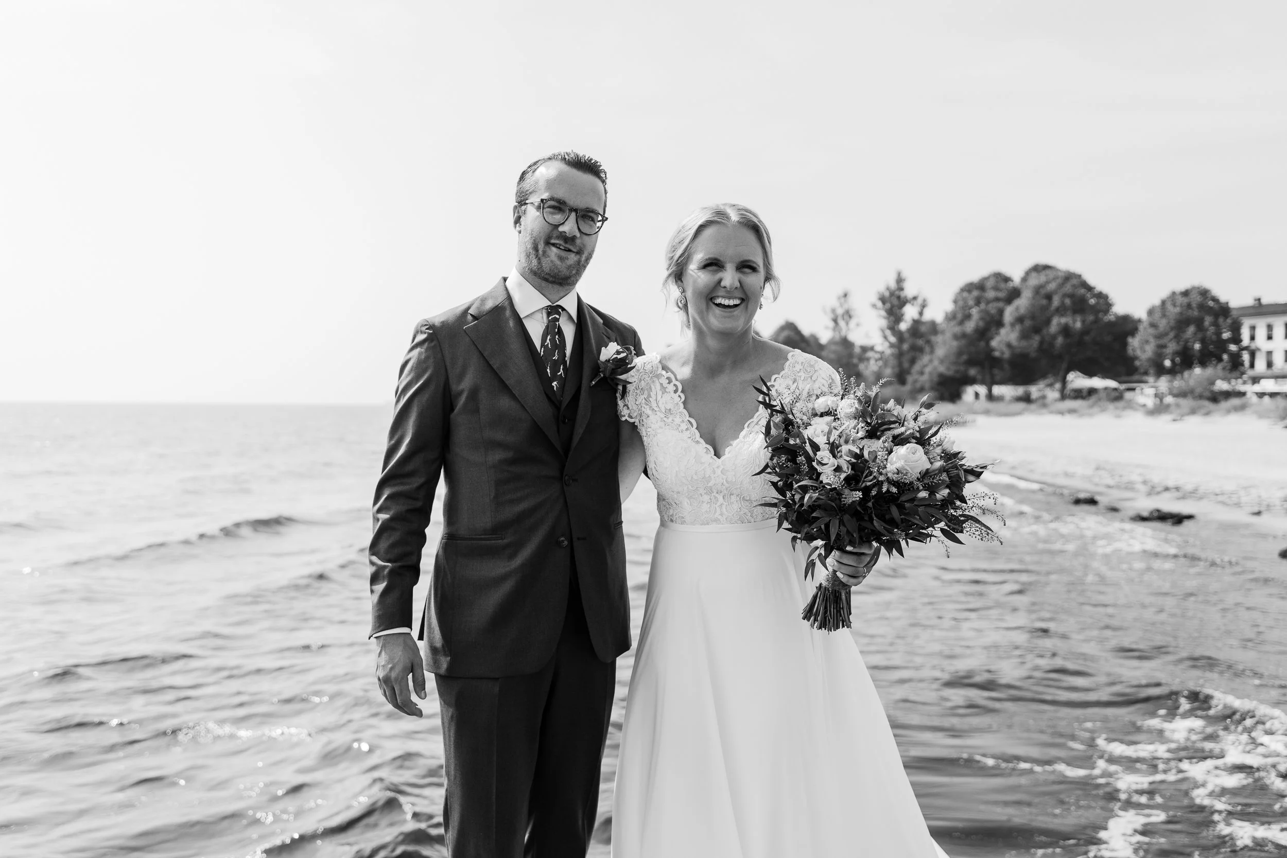 amanda-och-nils-bröllopsporträtt-web-29.jpg