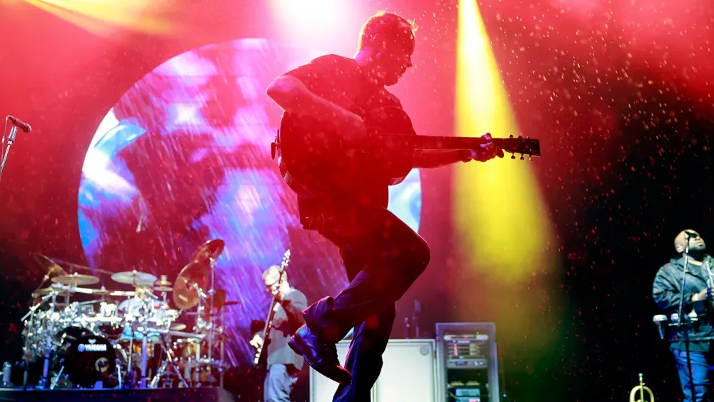 How Dave Matthews Band Crushed the Blueprint for Green Touring