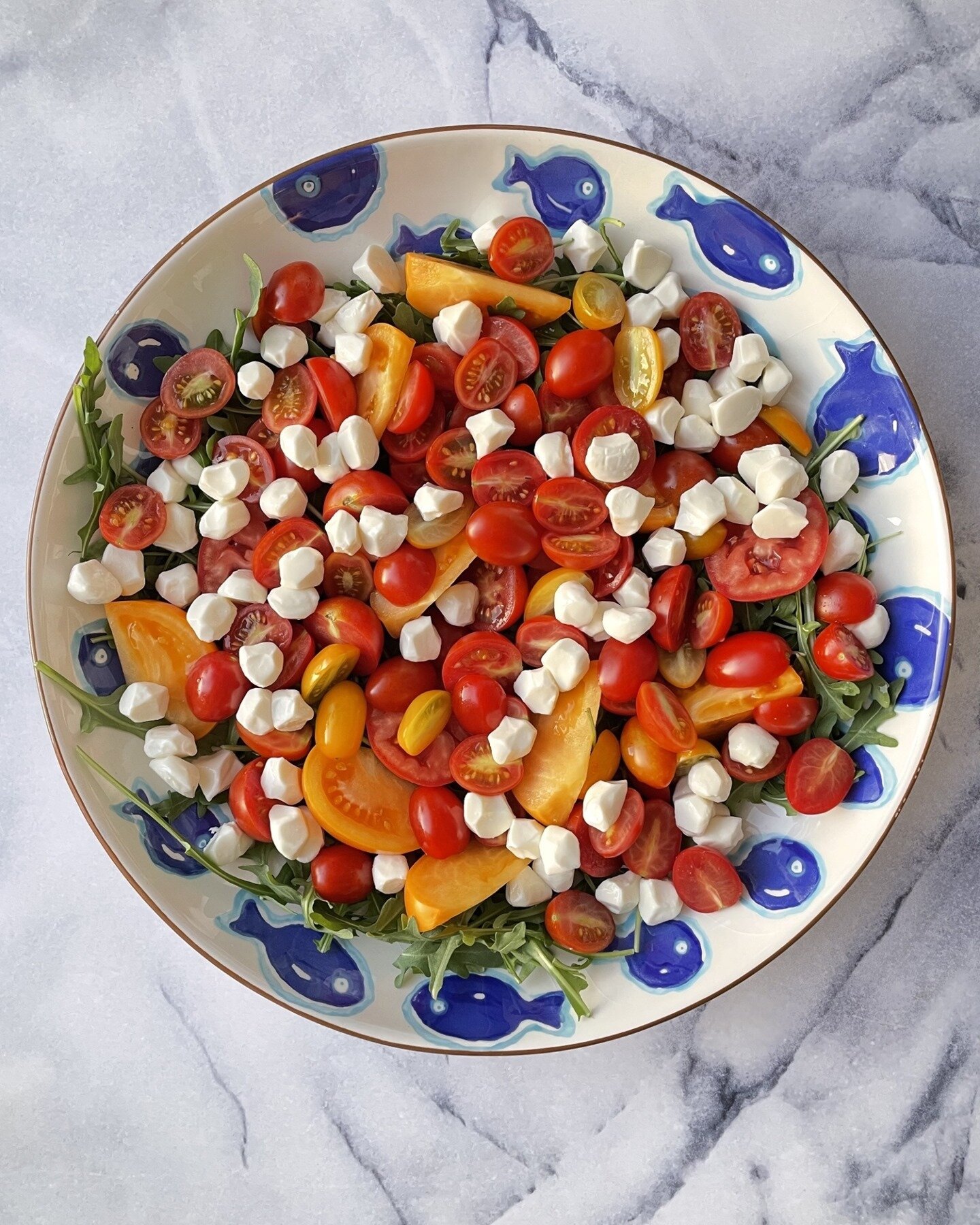 S I M P L E  S A L A D S

Eating well shouldn't be complicated. Sometimes the simplest of salads are so tasty and provide so much sustenance and nutritional benefit. I'm making the most of the tomatoes I picked recently, orange, red, plum, heirloom a
