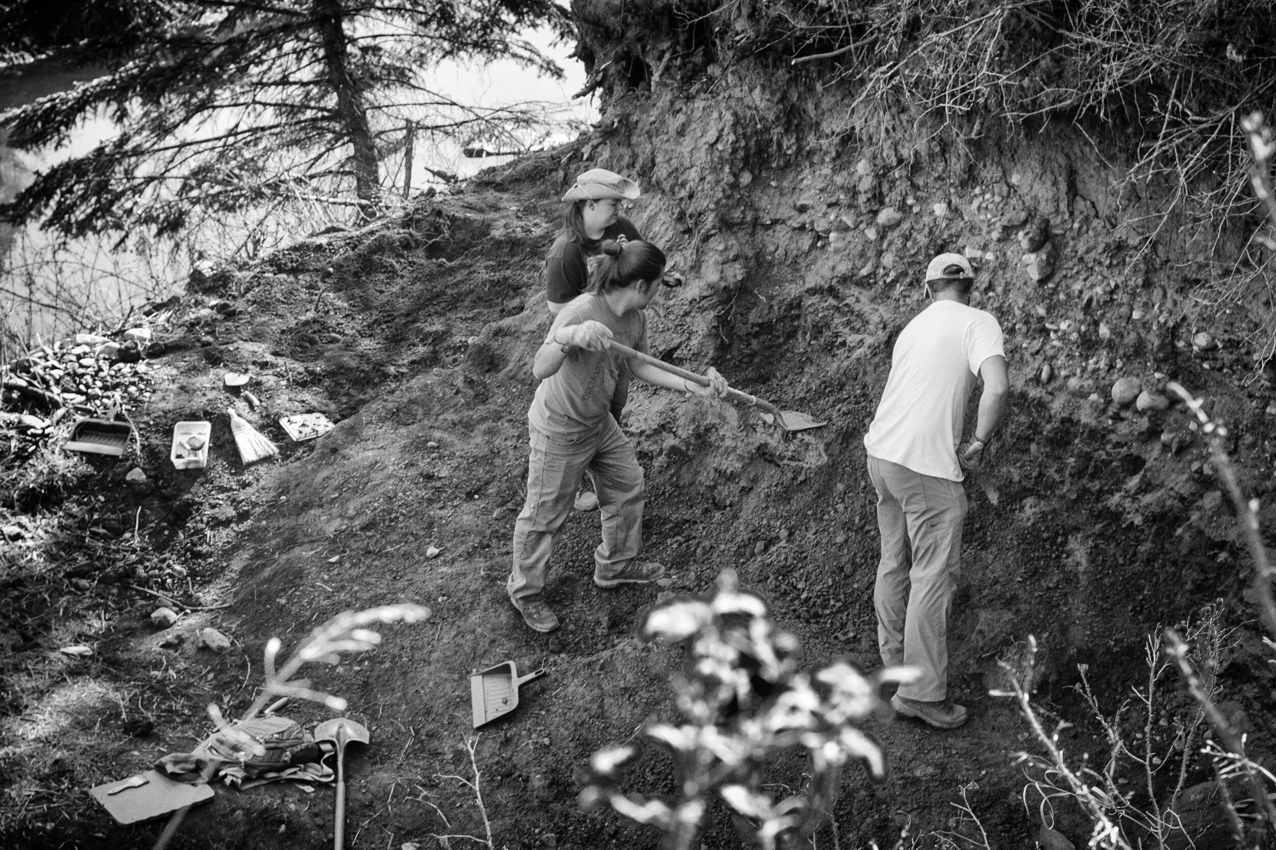 gang in quarry.jpg