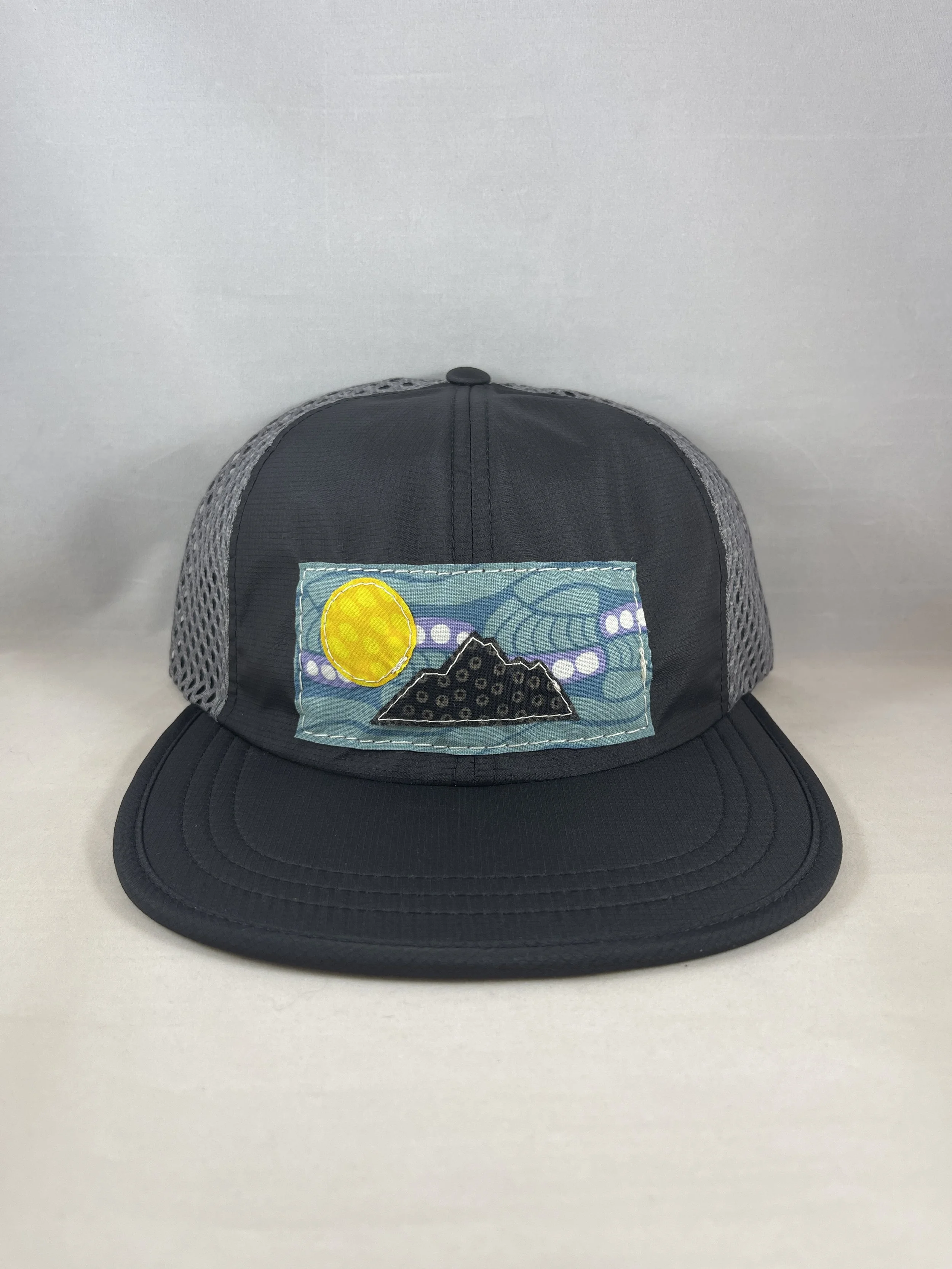 Black and Gray Outdoor Sport Hat - Mountain Series