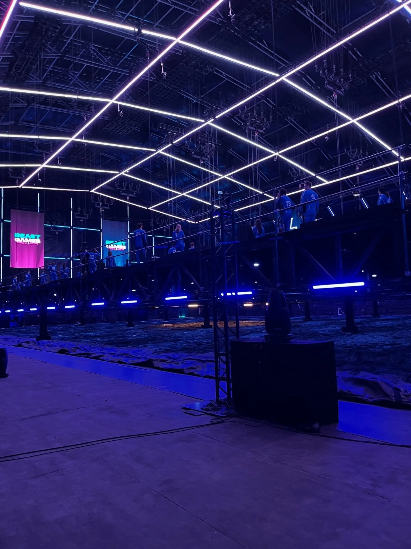 New DP Work: &ldquo;The Making of Beast Games: Episodes 1-3&rdquo; @beastgames out now on @amazonprime 🤙🏼&thinsp;&thinsp;
&thinsp;&thinsp;
What a wild ride haha! Grateful for all the genuine connections and growth I experienced throughout this proj