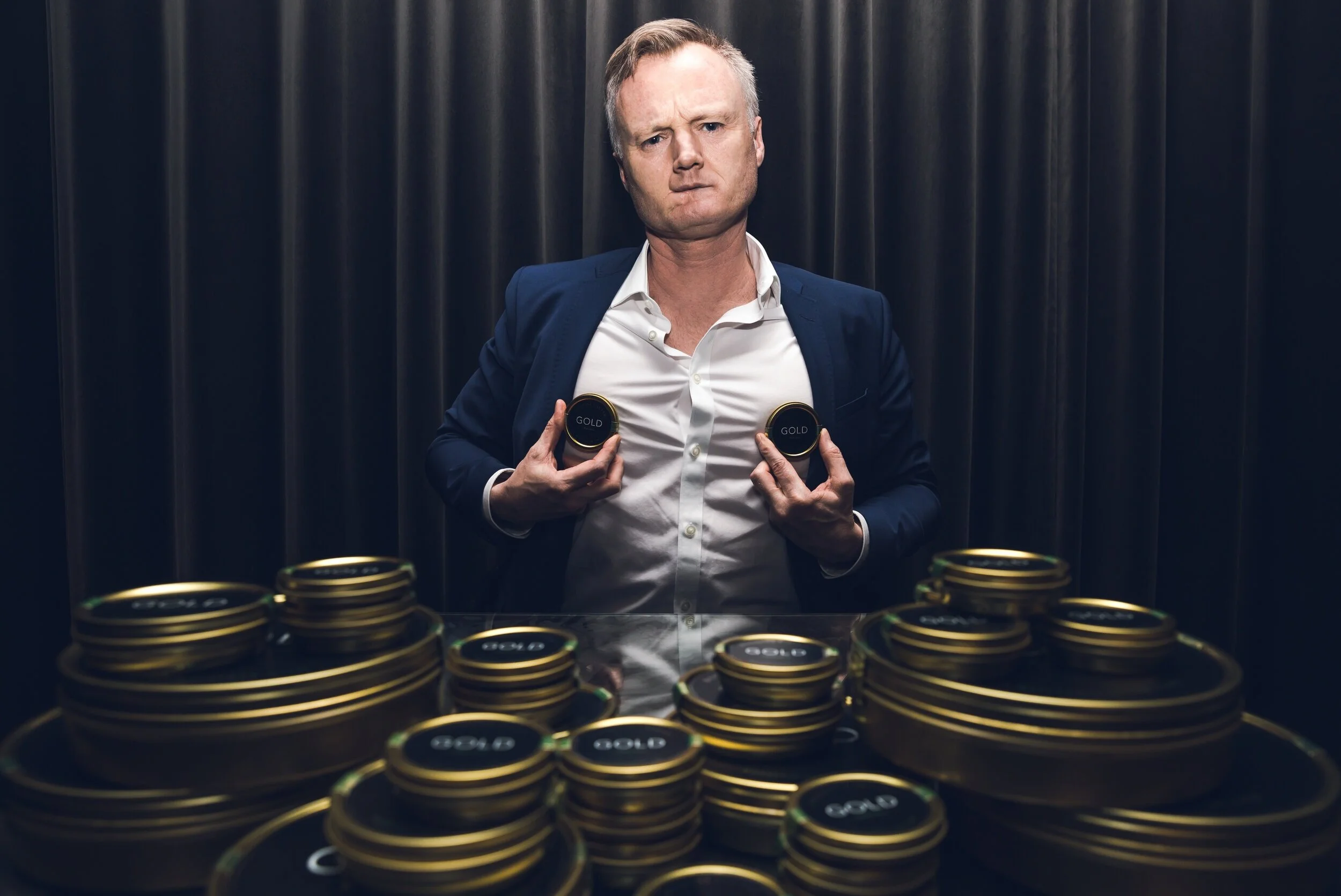   KEN TELLEFSEN     SERIOUS FOODIE  
  In a world of flashy food, champagne and caviar, not all people can honestly boast a selfless character and a true heart of gold. Meet Denmark’s biggest foodie, Ken Tellefsen  