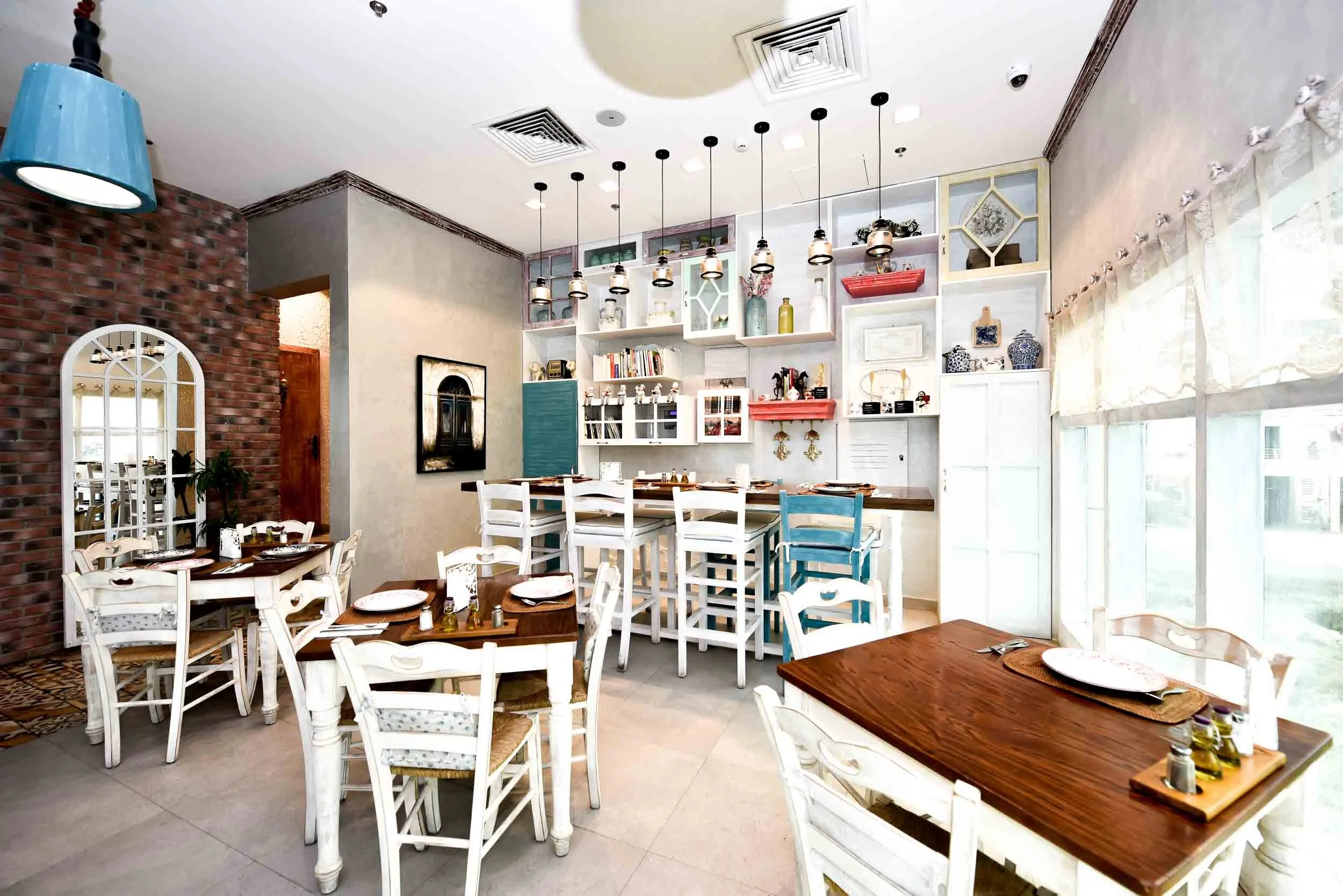   BAIT MARYAM  
  MIDDLE EASTERN COMFORT FOOD  
  Bait Maryams food is an ultra-authentic mix of various cuisines from the Middle East: Jordenean, Lebanese and Palistinian to name a few. The kind of food that people of Middle Eastern origin will fond