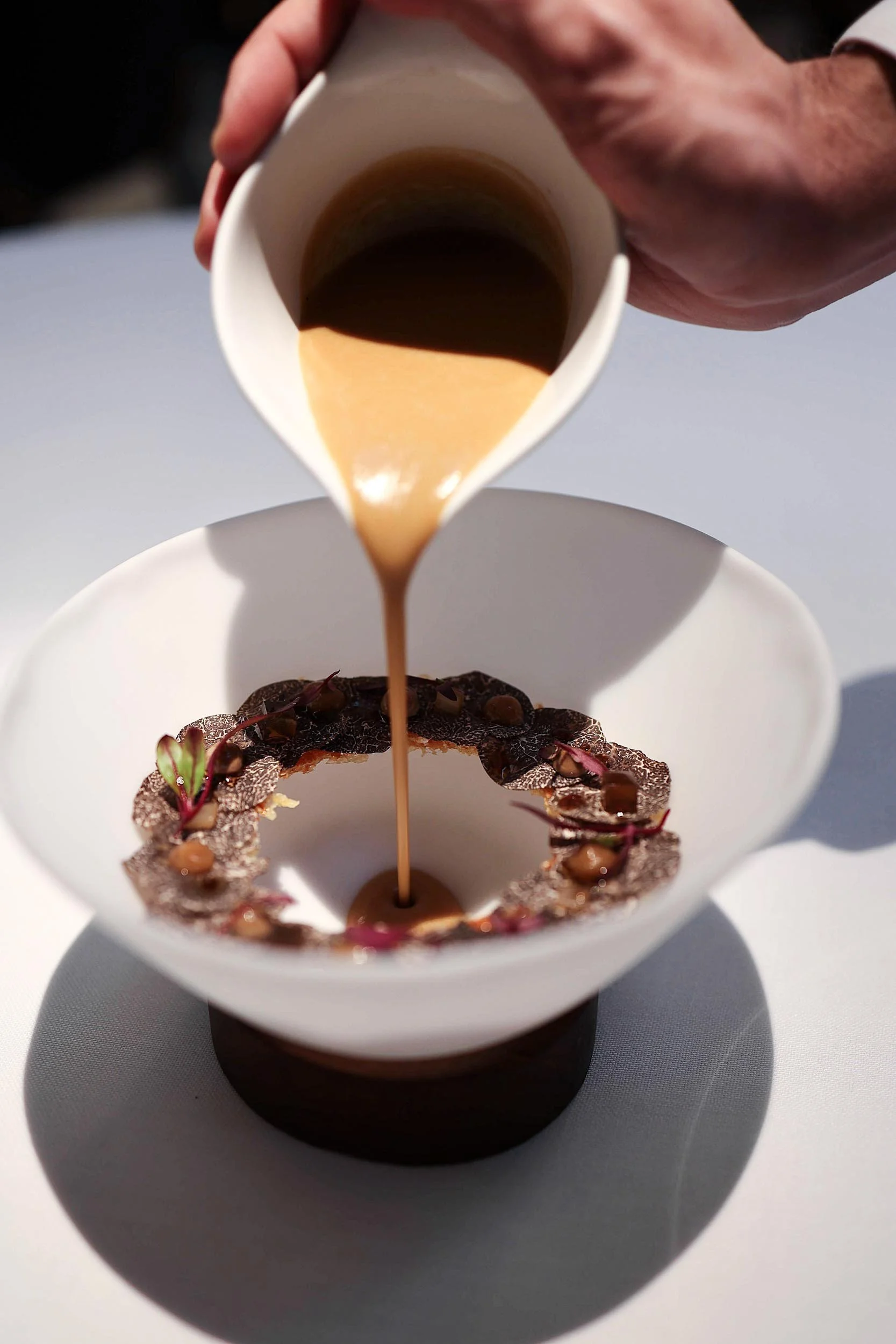   COCINA HERMANOS TORRES     MODERN SPANISH HAUTE CUISINE  
  What defines a two-Michelin starred meal? Is it the food, the mood, the setting, or the service? Maybe an element of surprise? The factors are not publicly known. Yet, in the case of Barce