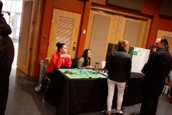 The Student Environmental Alliance answers questions from admitted students & their parents