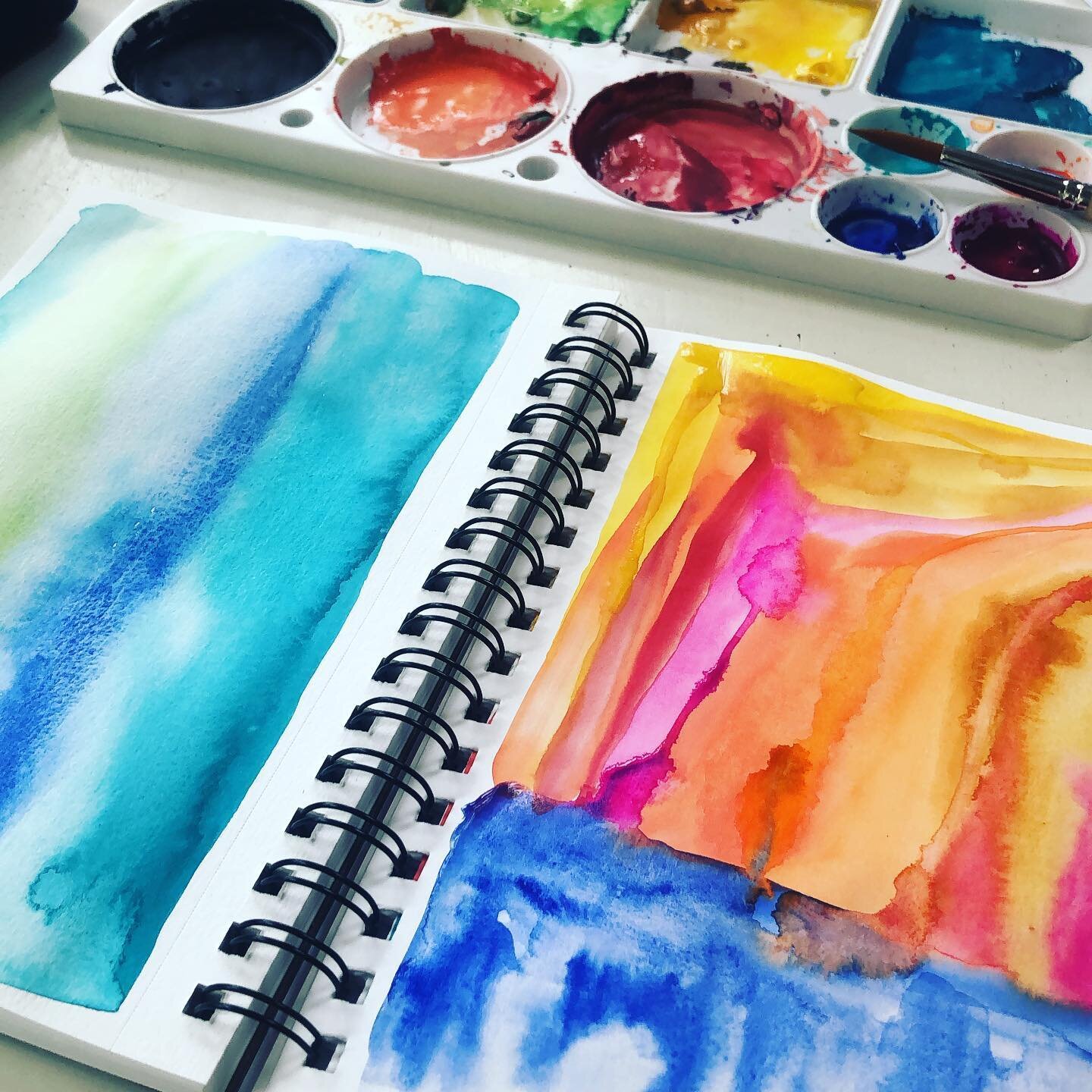 Some watercolor bases before inking and drawing over... #watercolor #colorplay #painter #painting #ultimateportfoliobuilder #signaturestyle #dailypractice #onethingaday #sketchdesignrepeat #skillshare #pattern #surfacedesign #overandover #mixedmedia 