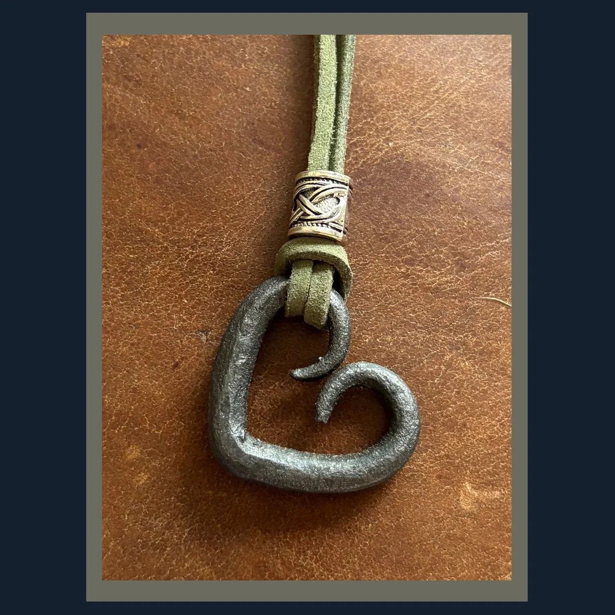 Khaki-heart.jpg