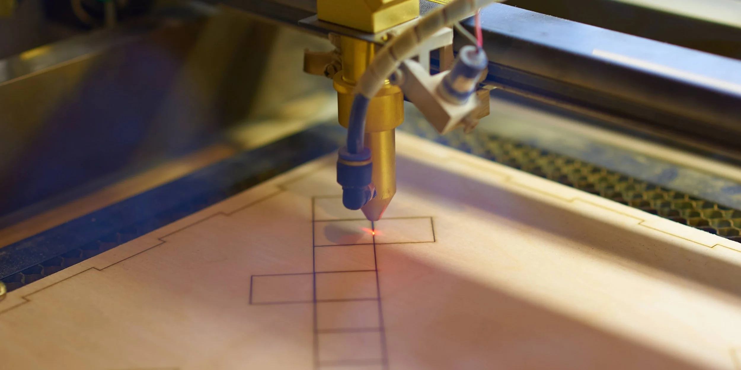 The Ultimate Laser Cutter Buying Guide — Focused Laser Systems 5 Min
