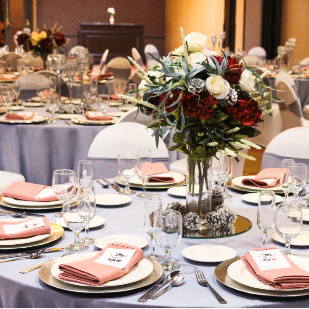 Another close up look into our Crystal Skylight room. This room is perfect for small ceremonies or receptions, there is even a dance floor! 💃 Contact us today for a site tour to see our beautiful space

Website Link in Bio
(414) 357-1604
&bull;
&bul