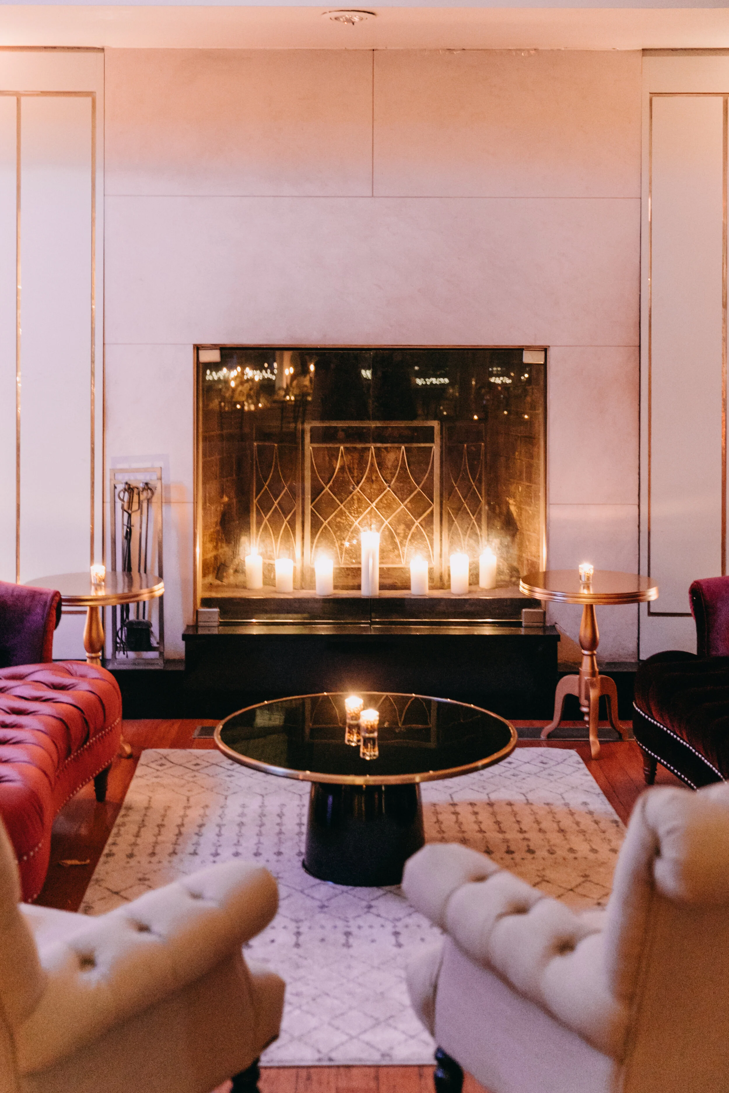 romantic_wedding_sofa_party_rentals.jpg