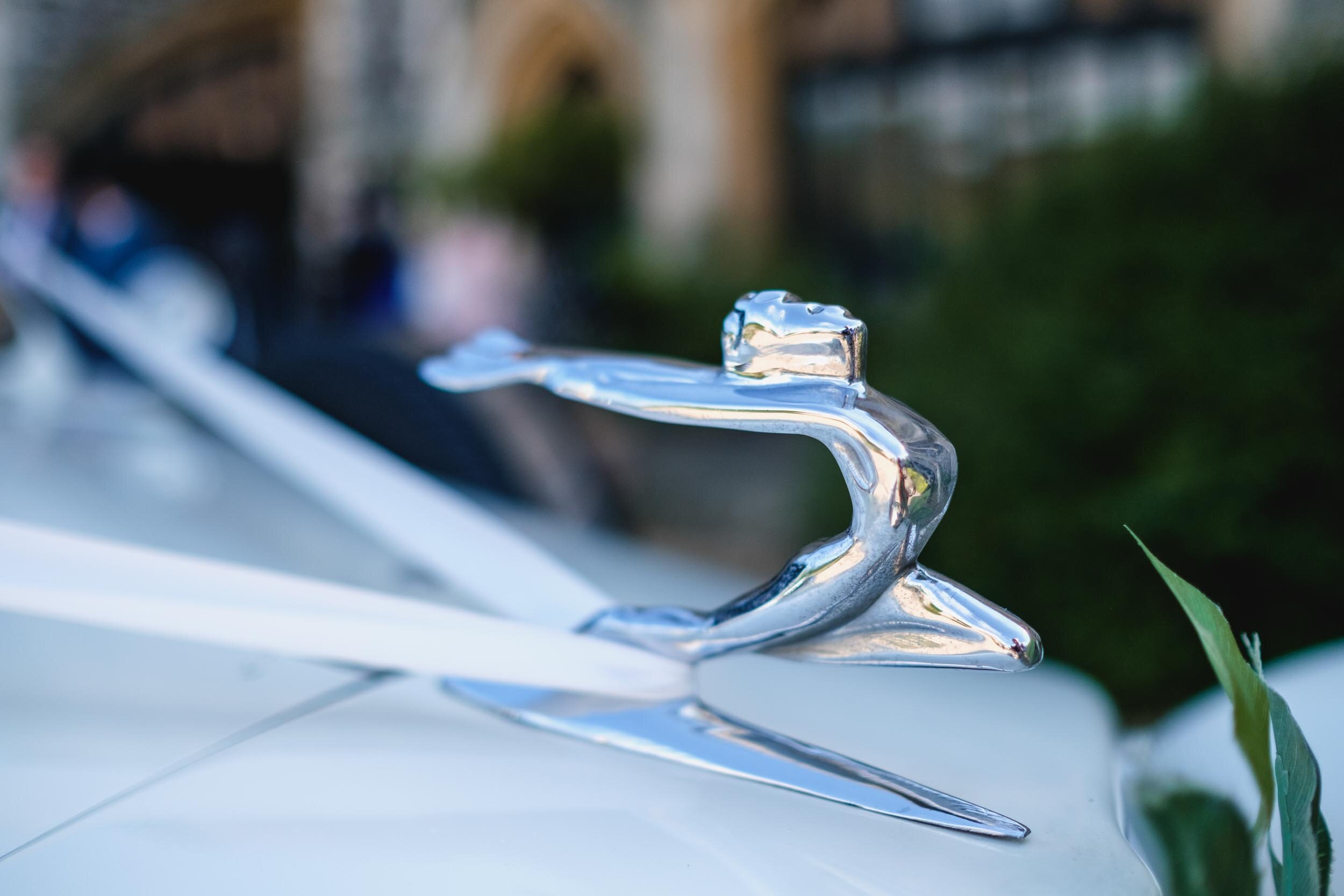 wedding car bonnet mascot