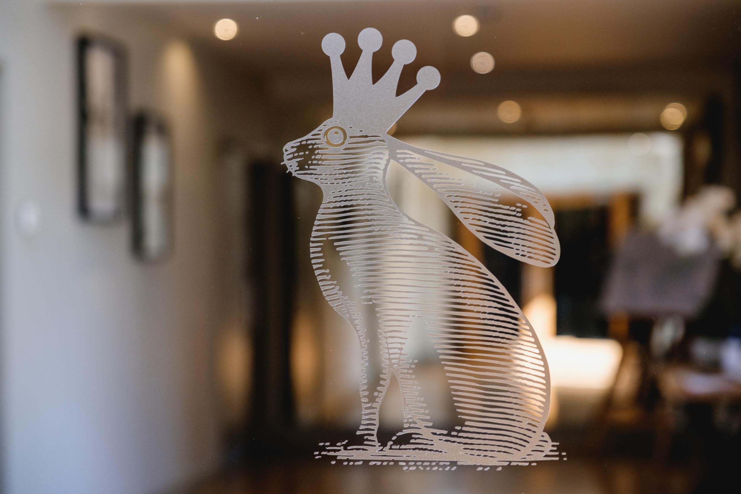 etched glass easton grange wedding venue logo