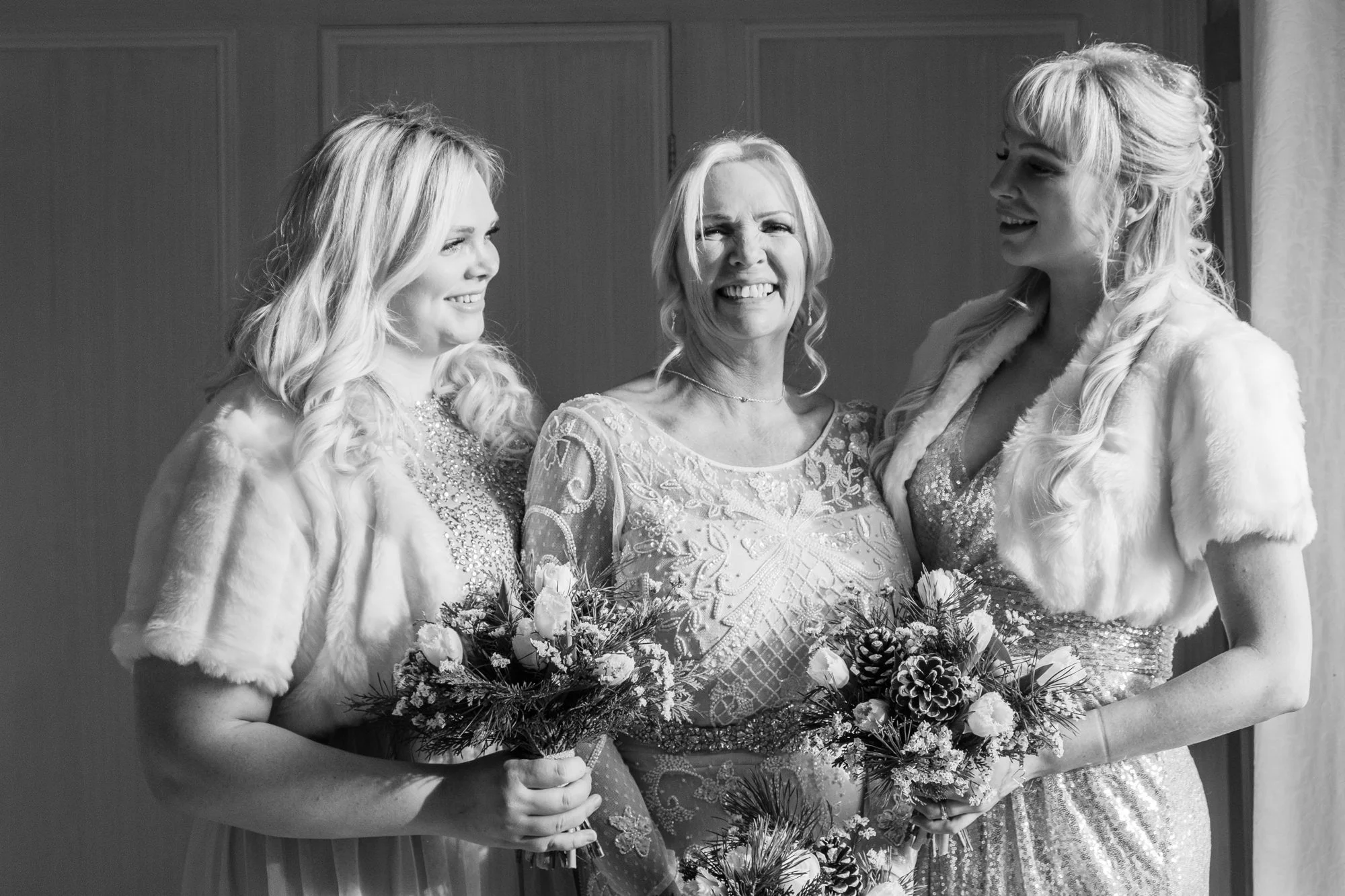 Butley Priory small wedding-109.jpg