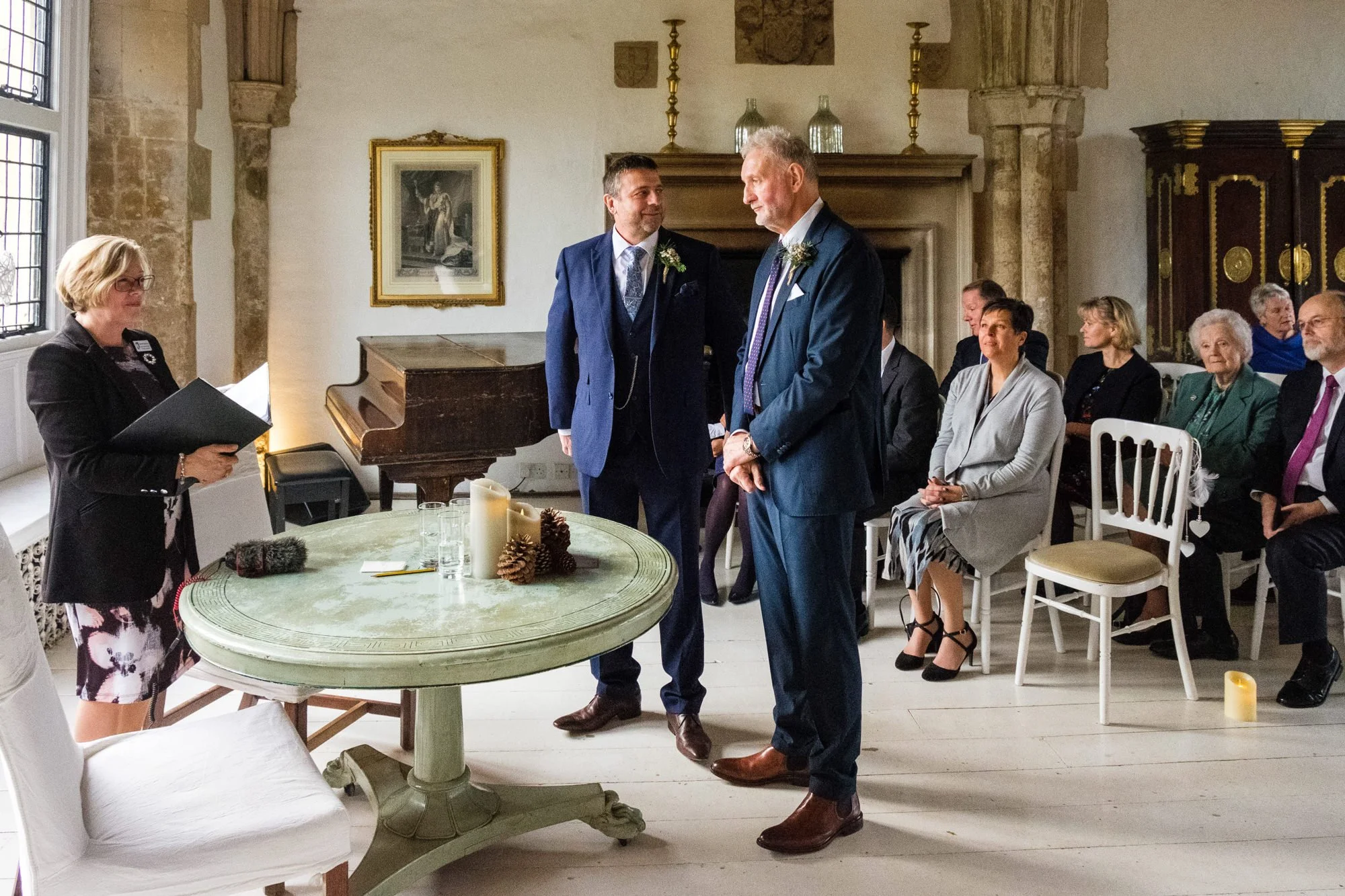 Butley Priory small wedding-113.jpg
