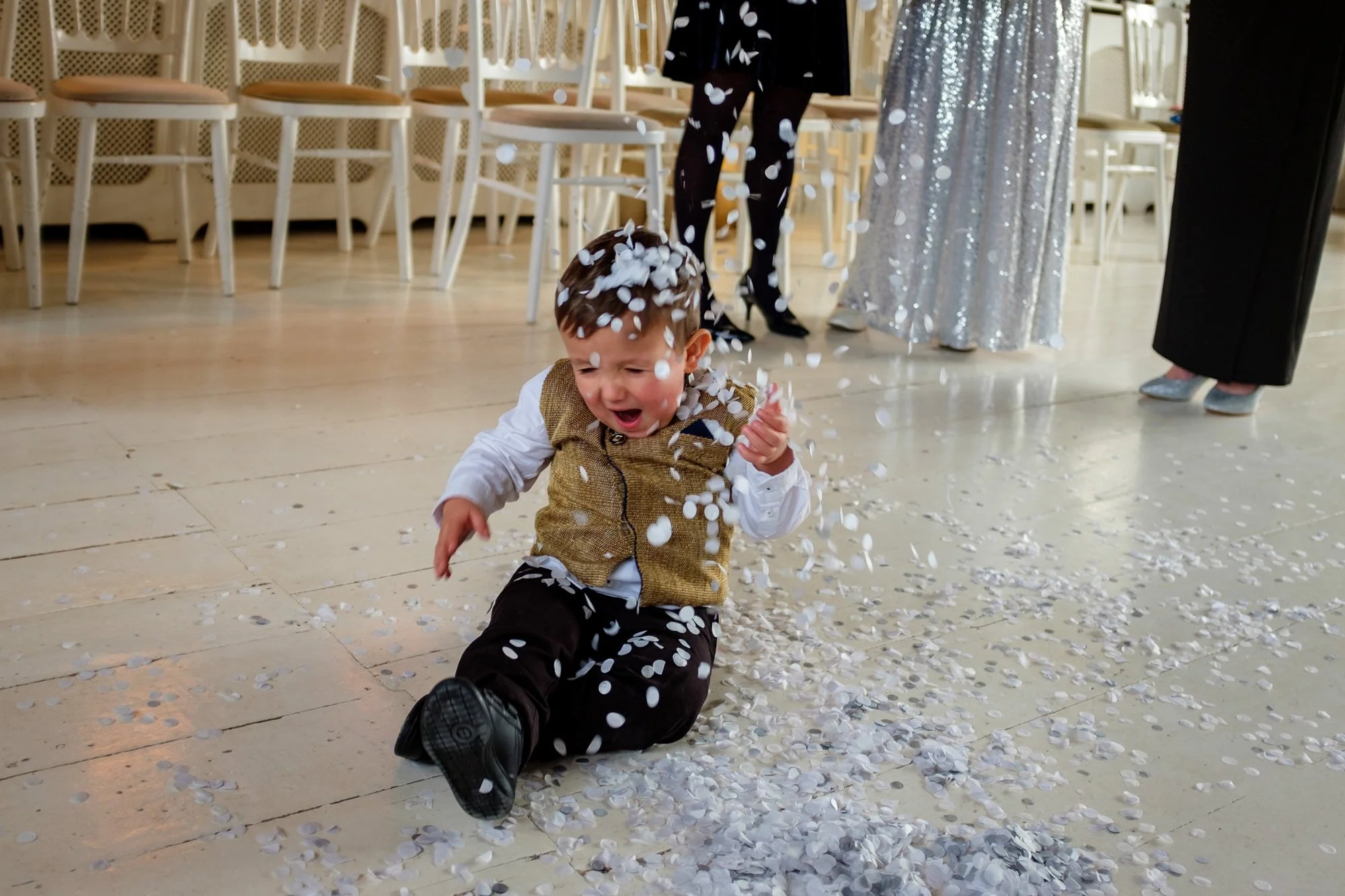 Butley Priory small wedding-139.jpg