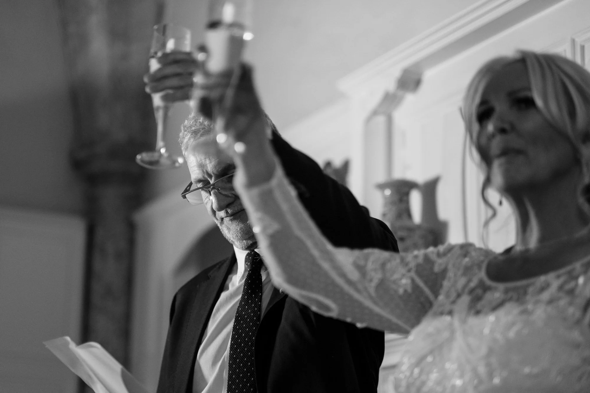 Butley Priory small wedding-149.jpg