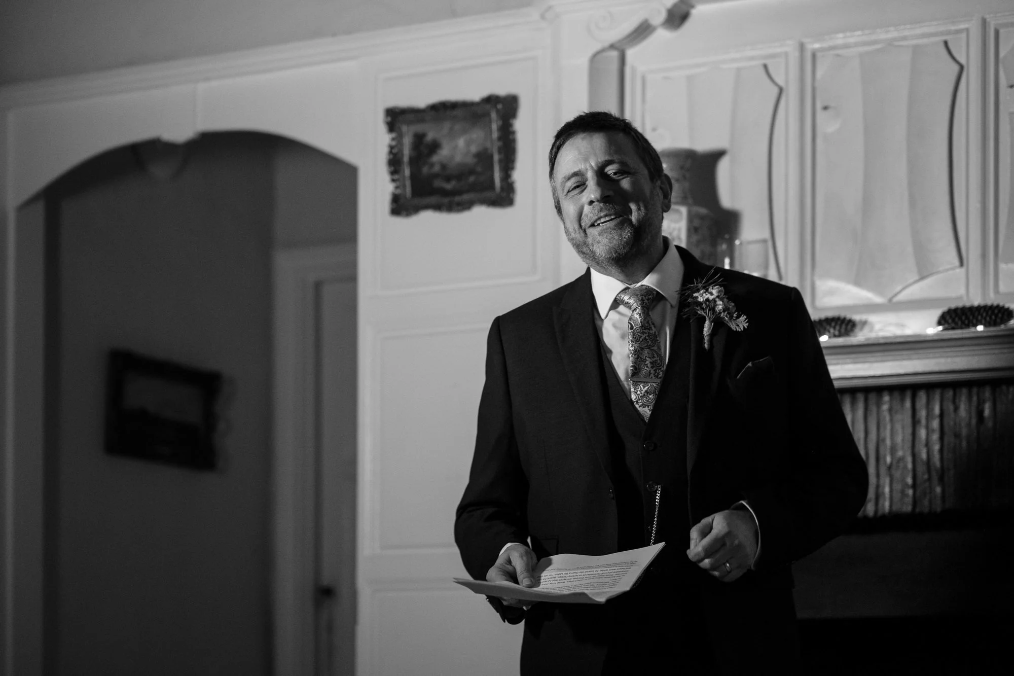Butley Priory small wedding-153.jpg