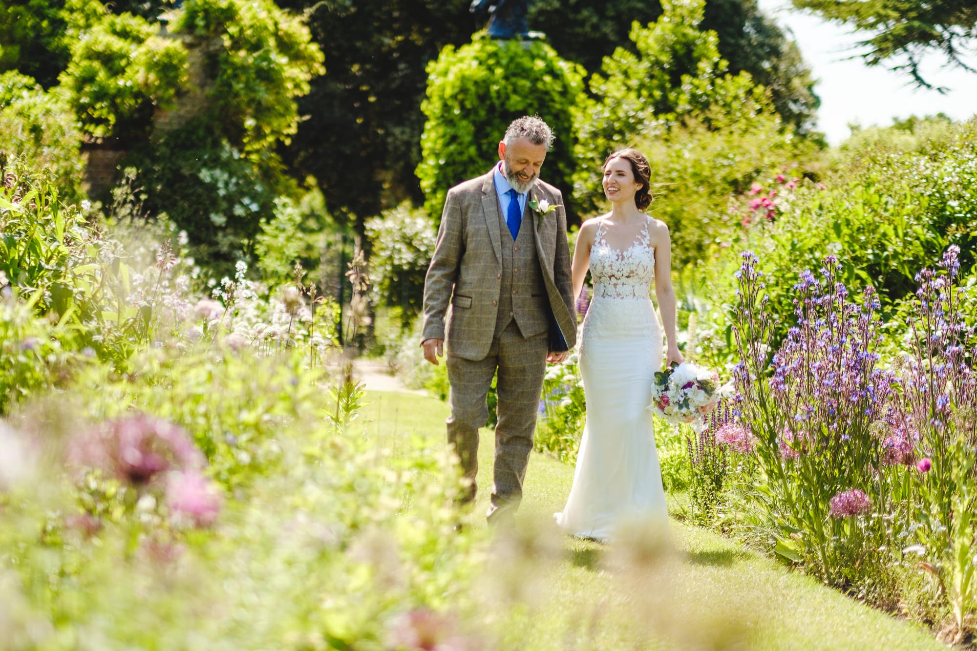 Helmingham Hall Wedding-136.jpg