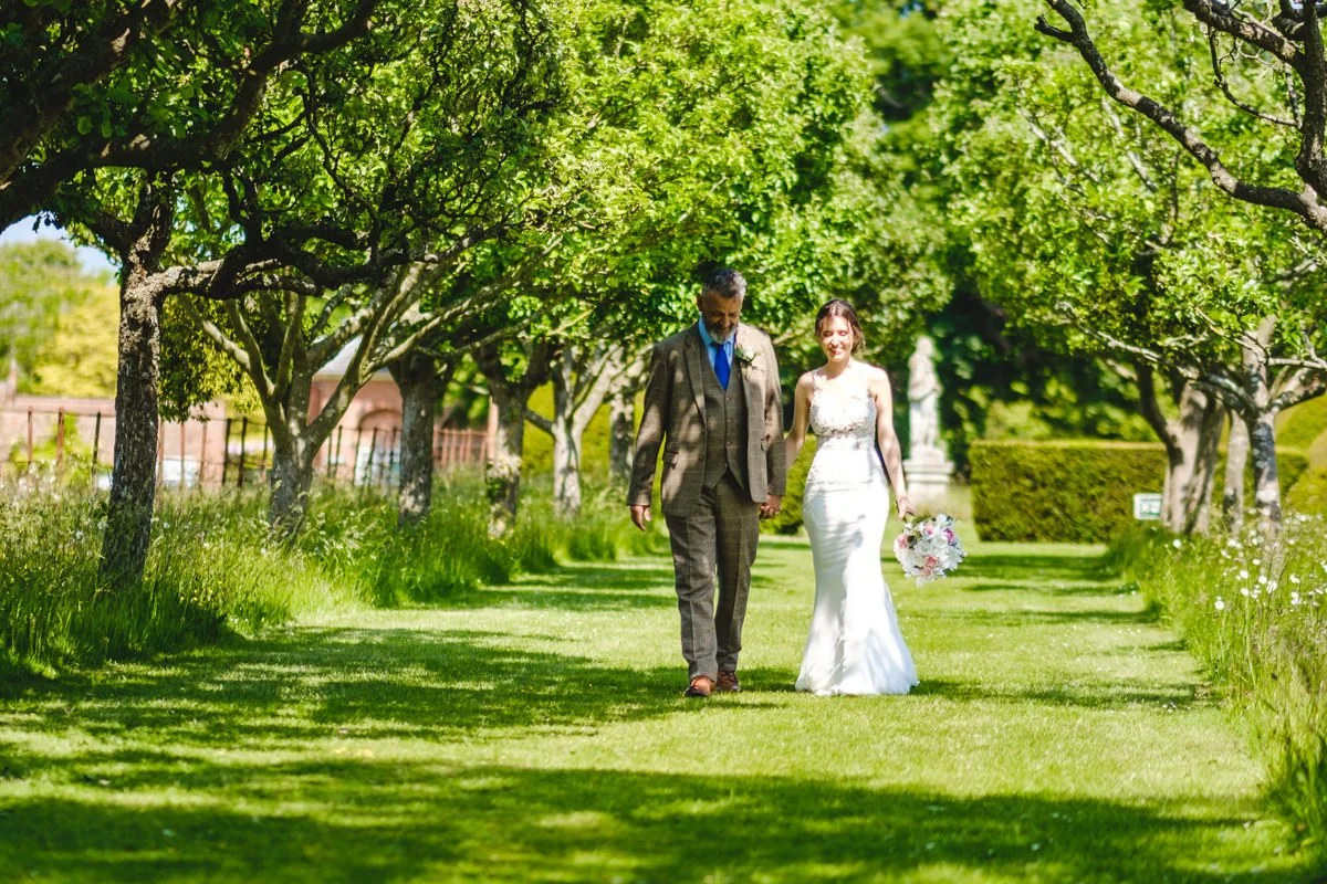 Helmingham Hall Garden Wedding Emmeline Dave-133.jpg