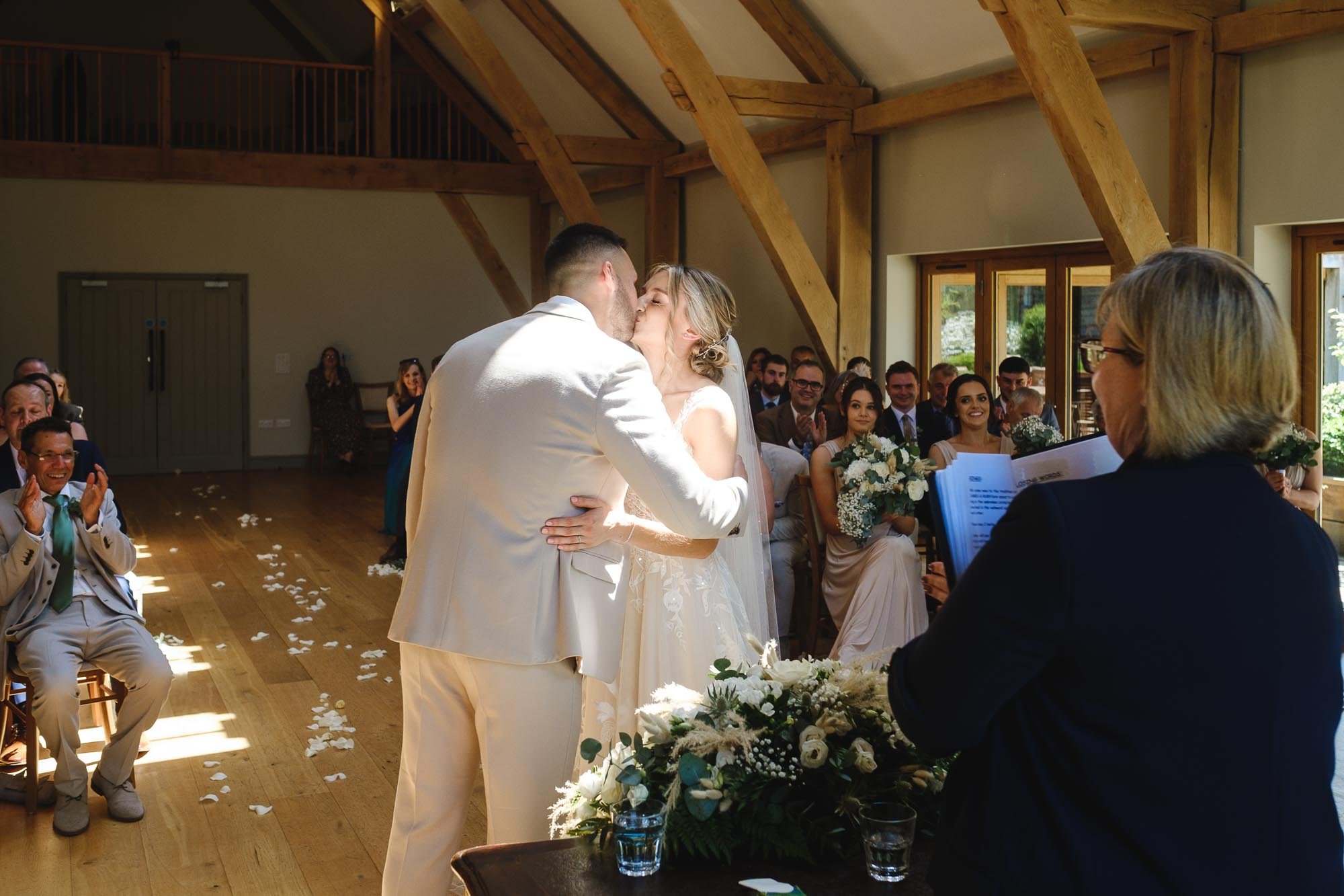 June wedding in Suffolk.125.jpg