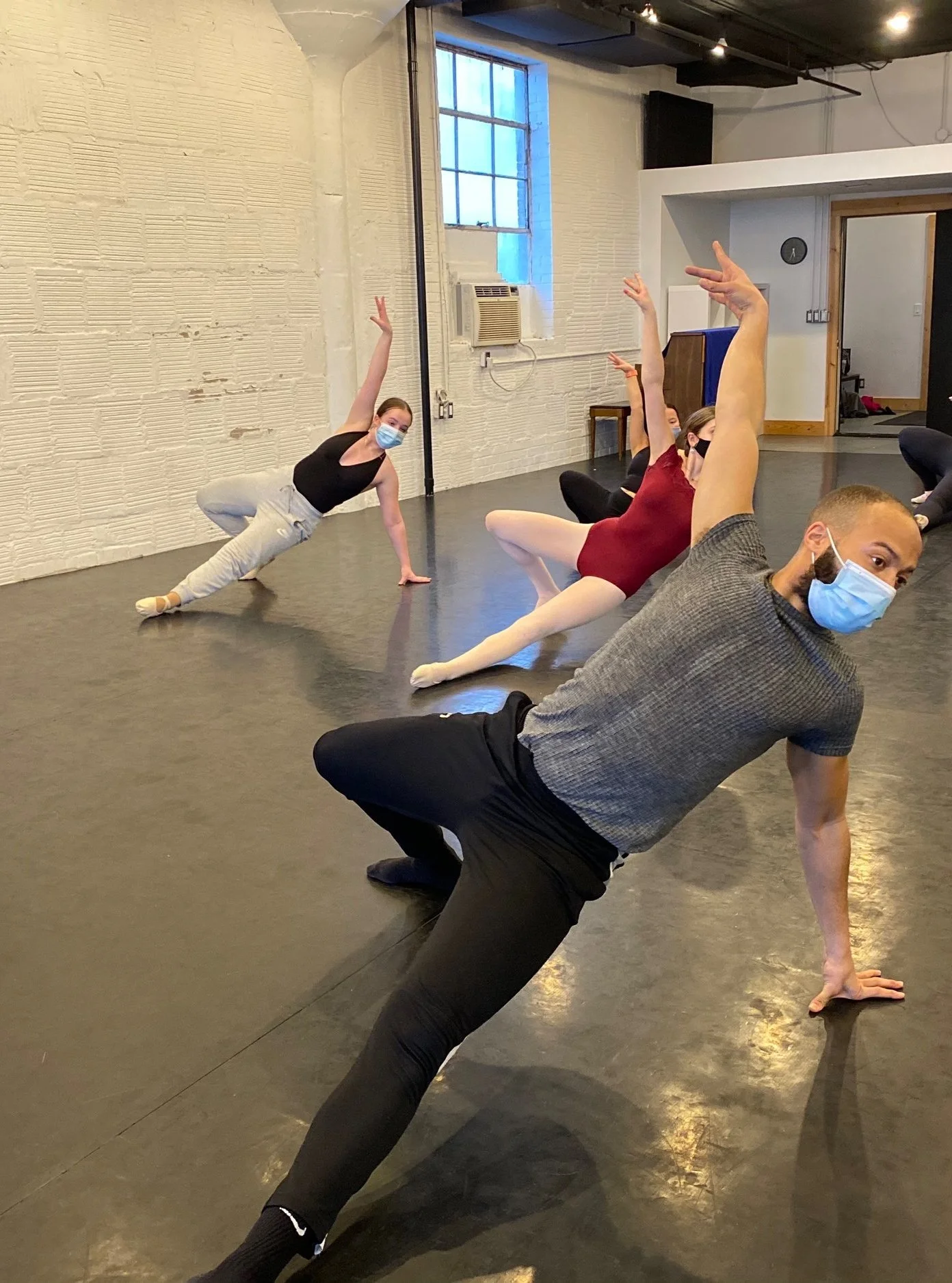 class teaching Jeff Robinson pose Dance dancer studio acting ballet jazz lyrical contemporary theater musical camp singing voice glee club Amber Keeley director Mpls classes twin cities workshops Spring Dance Theatre Academy NE Minneapolis MN St St. 