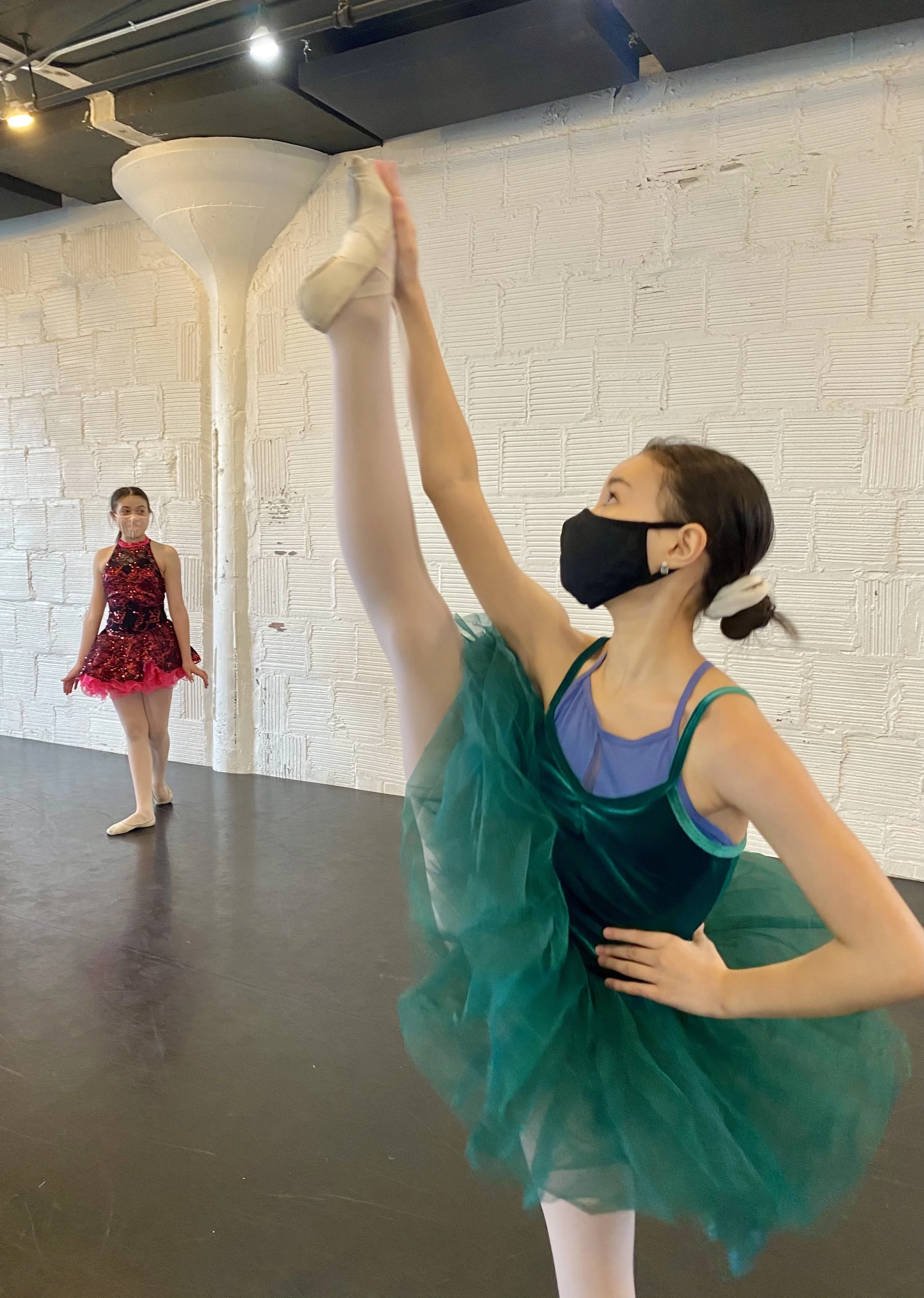 Esmerelda leg kick ballet emerald tutu ballerina pink tutu Dance dancer studio acting ballet jazz lyrical contemporary theater musical camp singing voice glee club Amber Keeley director Mpls classes twin cities workshops Spring Dance Theatre Academy 