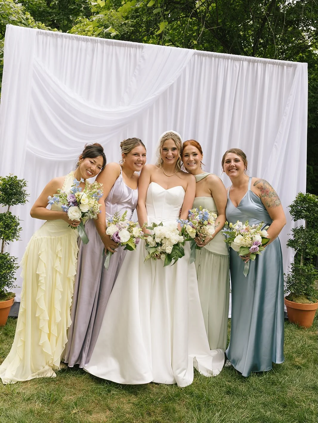 The summer of color 🩵

Venue | @laurelhallindy 
Catering + Bar | @jacquies_gourmet_catering 
Photographer | @lorealmade 
Florist | @mollyandmyrtle 
Ceremony Backdrop | @indydreamevents 
Band | @bluewaterkingsband 
Hair + Makeup | @blackswanbeautyind