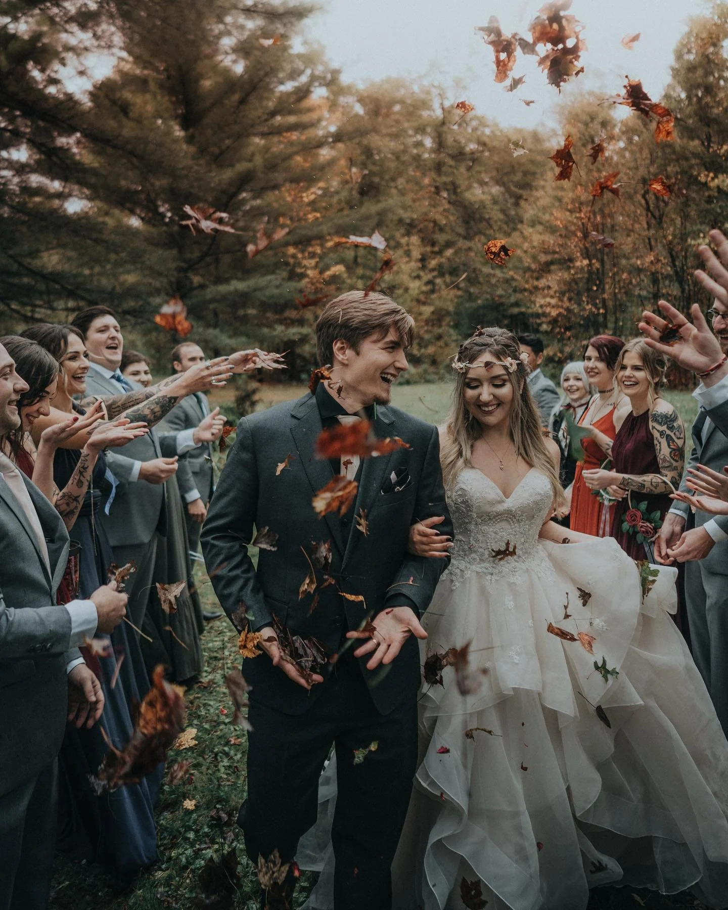 π£ Special Announcement π£
We believe that your special day shouldn’t cause you to sacrifice quality photo and video services.
Now through June 1st, we are offering 10% off all wedding packages! Visit weddingsuncharted.com to learn more! 
Ch