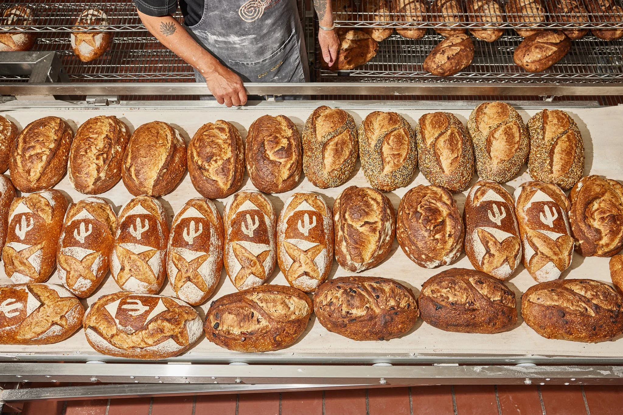 BARRIO BREAD v.11158.jpg